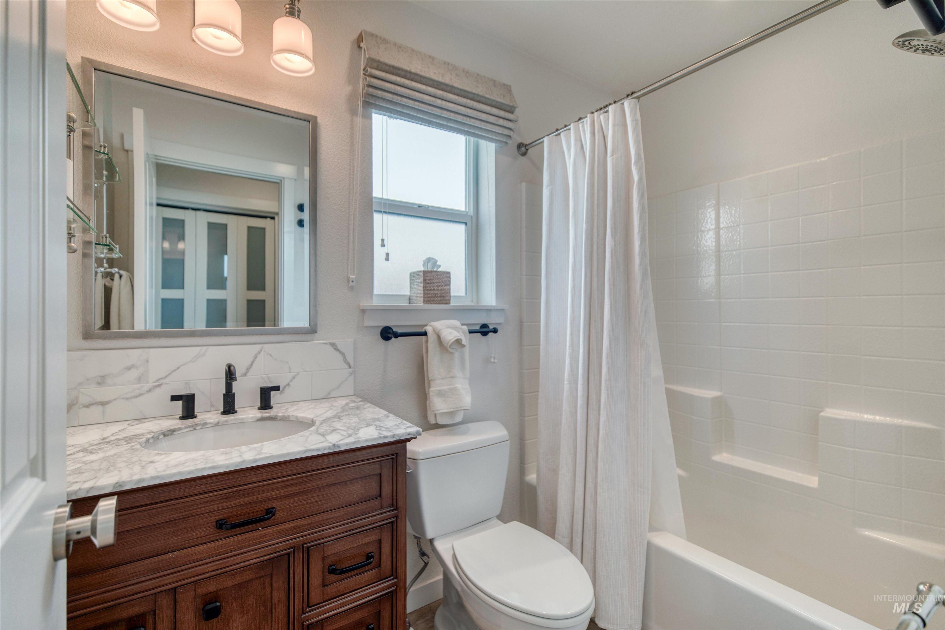 10288 Longtail Dr., Nampa, Idaho 83687, 3 Bedrooms, 2 Bathrooms, Residential For Sale, Price $475,000, 98983930