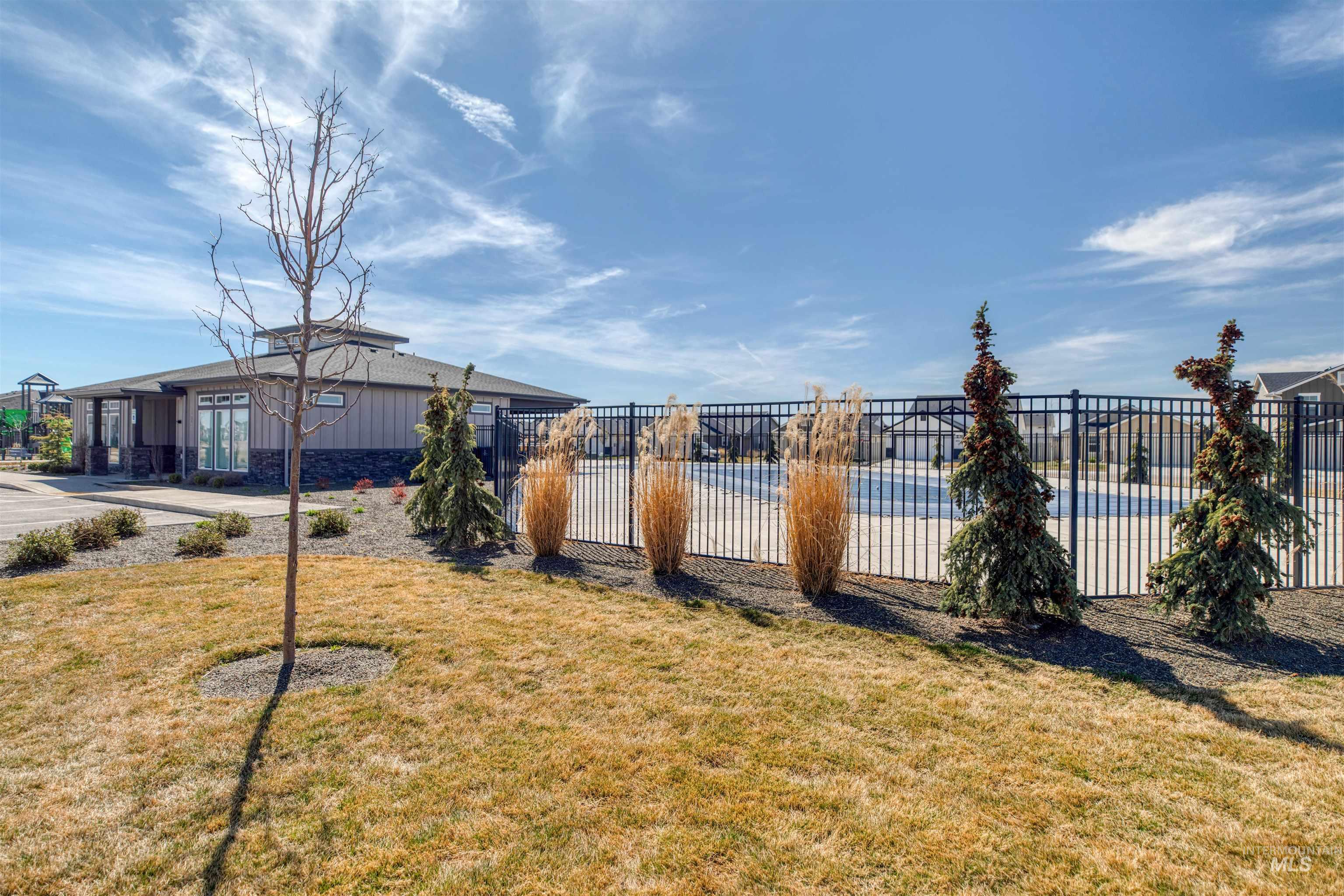 10288 Longtail Dr., Nampa, Idaho 83687, 3 Bedrooms, 2 Bathrooms, Residential For Sale, Price $475,000, 98983930