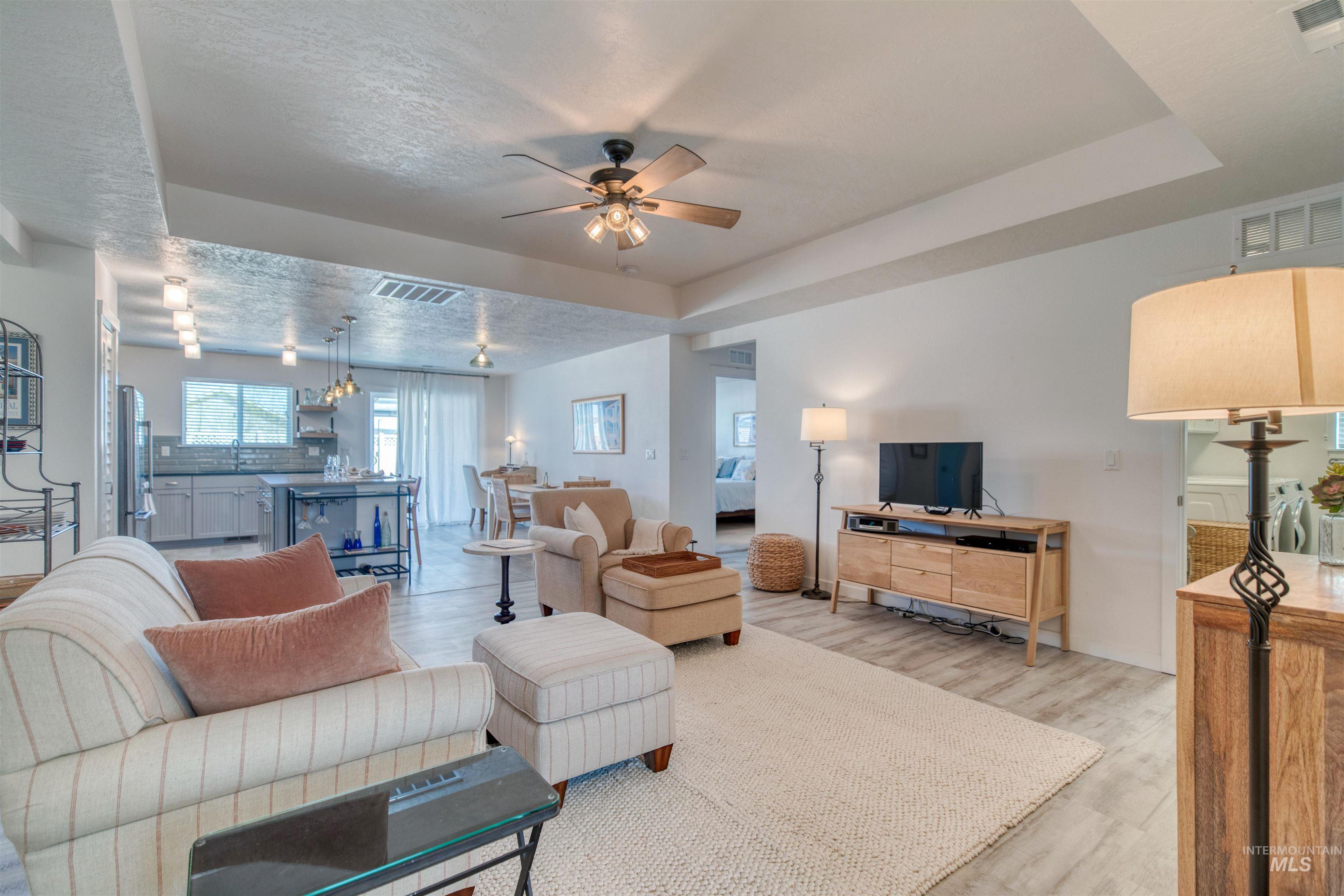 10288 Longtail Dr., Nampa, Idaho 83687, 3 Bedrooms, 2 Bathrooms, Residential For Sale, Price $475,000, 98983930