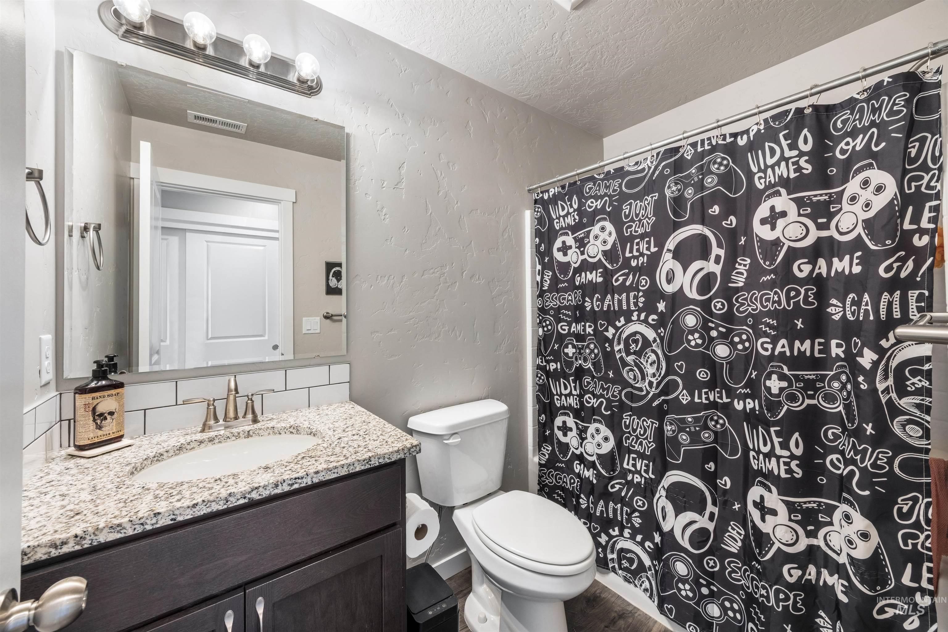 12344 Shadow River St, Caldwell, Idaho 83607, 3 Bedrooms, 2 Bathrooms, Residential For Sale, Price $375,500, 98983932