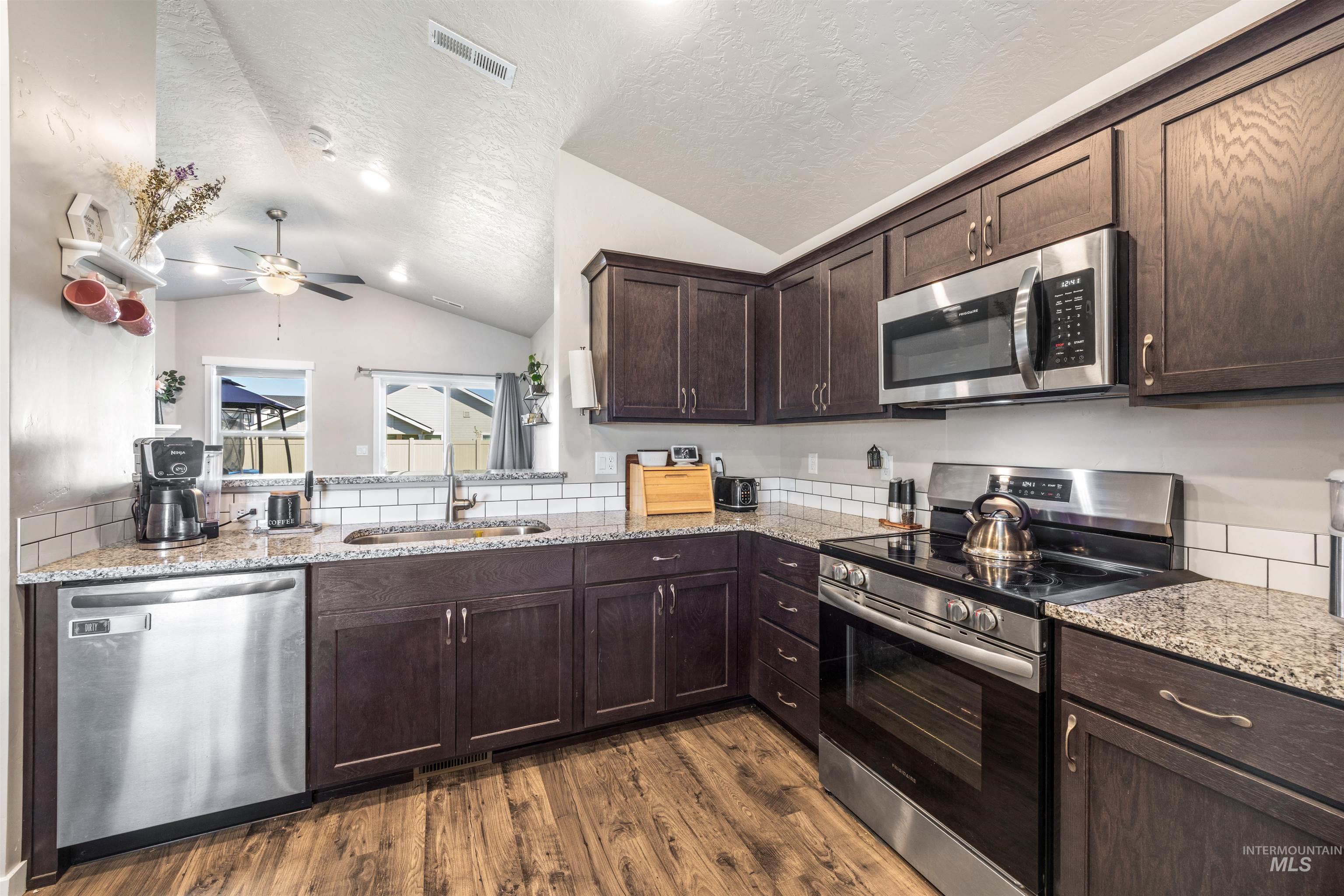 12344 Shadow River St, Caldwell, Idaho 83607, 3 Bedrooms, 2 Bathrooms, Residential For Sale, Price $375,500, 98983932