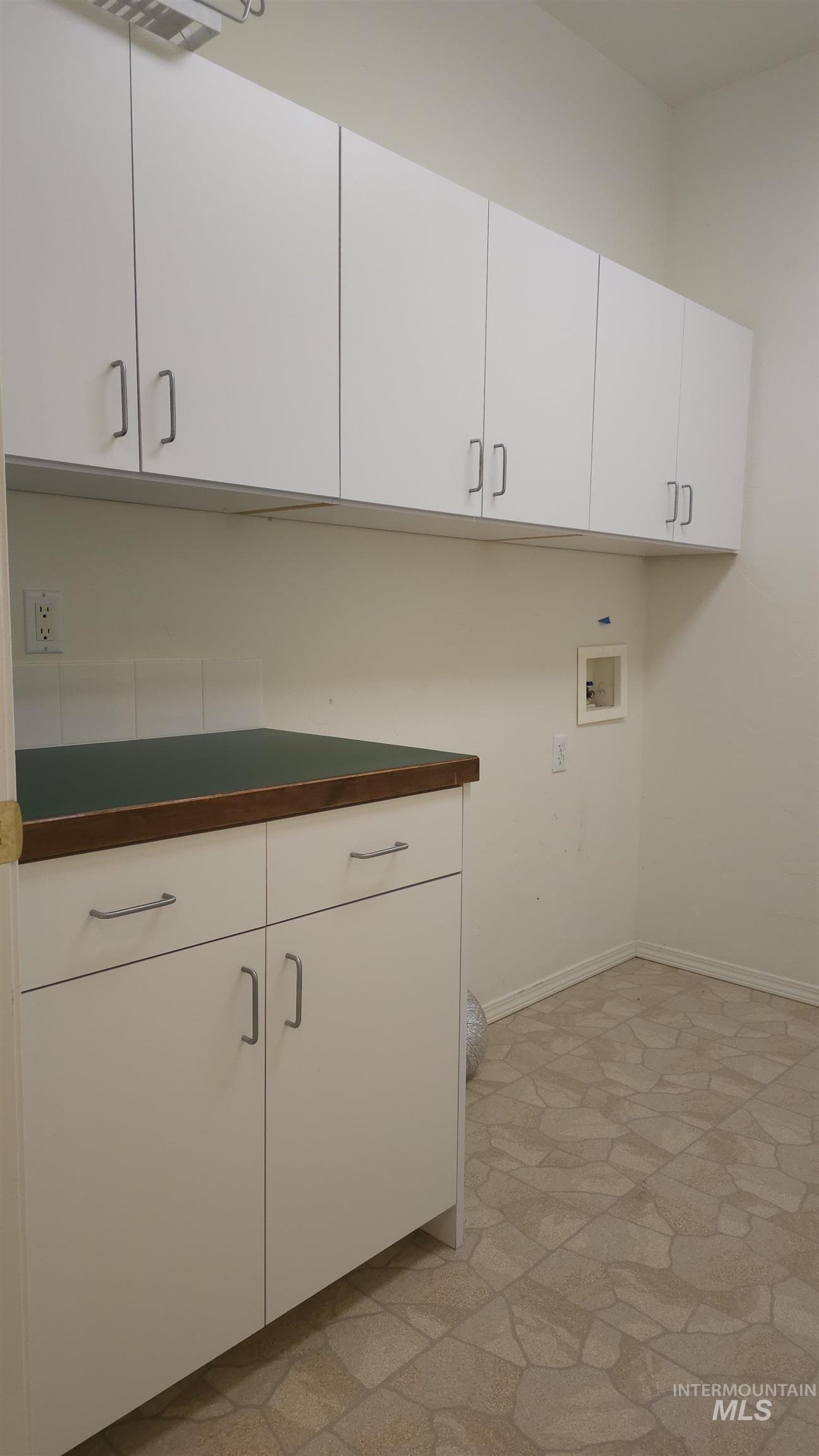 286 River Vista Pl, Twin Falls, Idaho 83301, 3 Bedrooms, 3.5 Bathrooms, Residential Income For Sale, Price $519,900,MLS 98983933