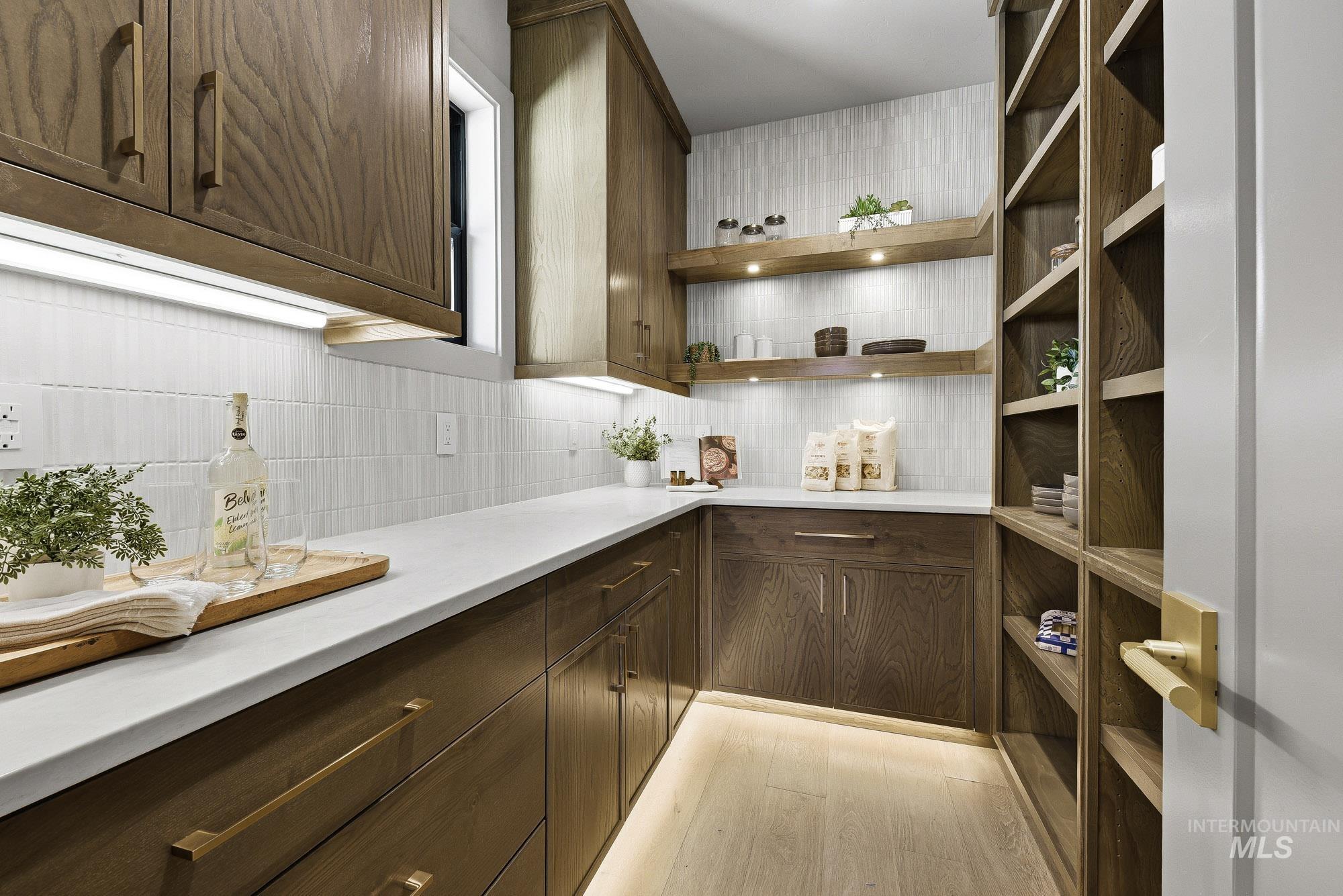 11332 W Lahinch ln, Kuna, Idaho 83634, 4 Bedrooms, 2.5 Bathrooms, Residential For Sale, Price $1,120,000, 98983934