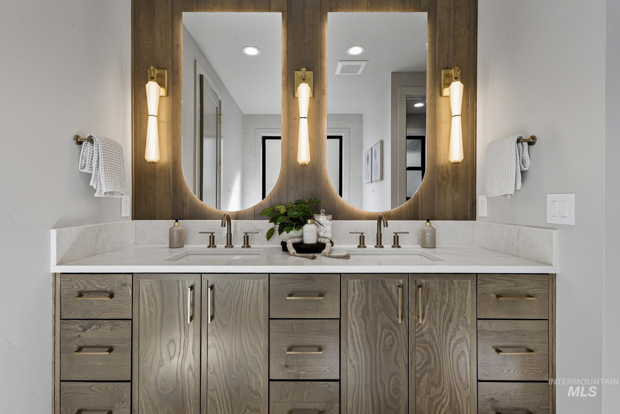 11332 W Lahinch ln, Kuna, Idaho 83634, 4 Bedrooms, 2.5 Bathrooms, Residential For Sale, Price $1,120,000, 98983934