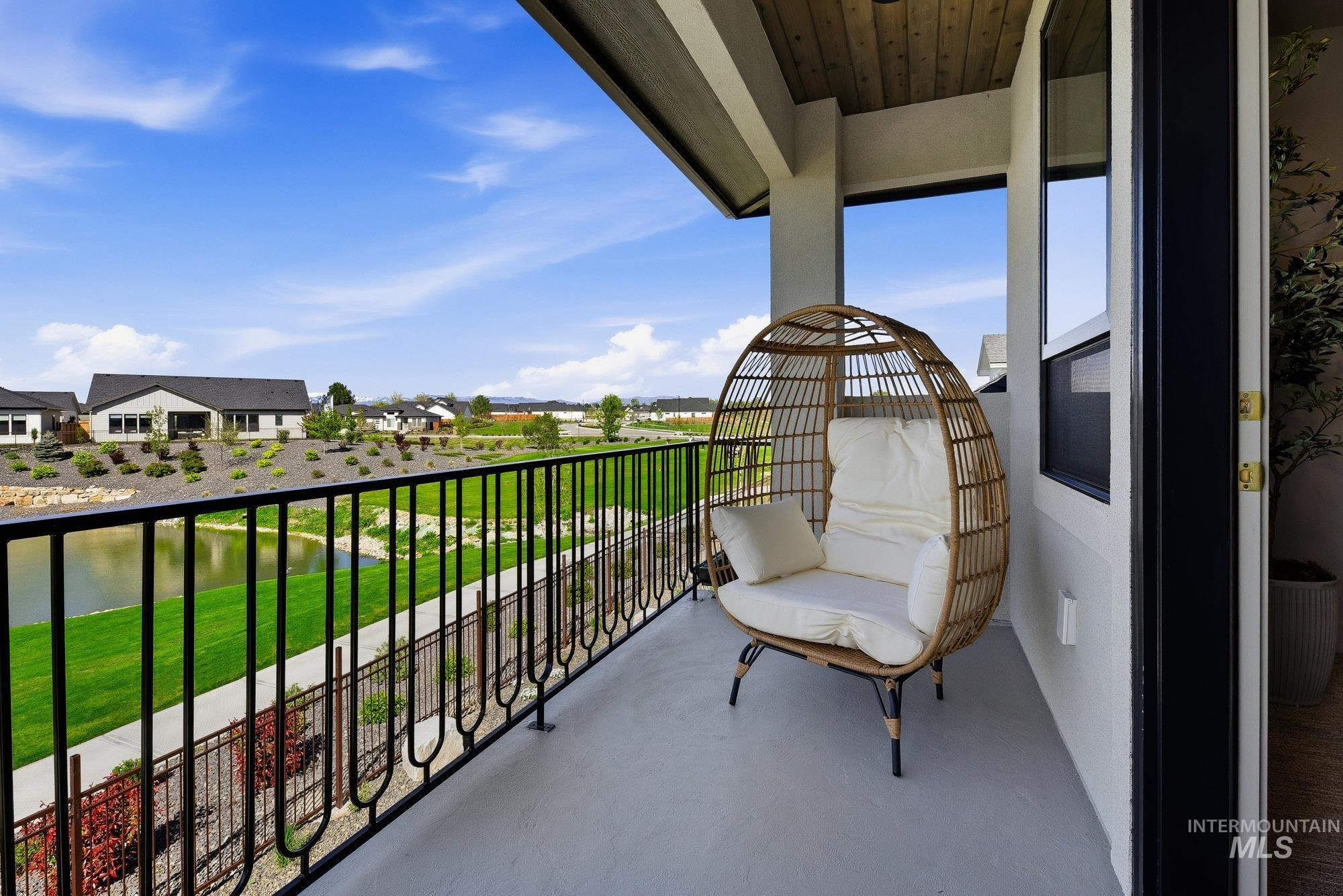 11332 W Lahinch ln, Kuna, Idaho 83634, 4 Bedrooms, 2.5 Bathrooms, Residential For Sale, Price $1,120,000, 98983934