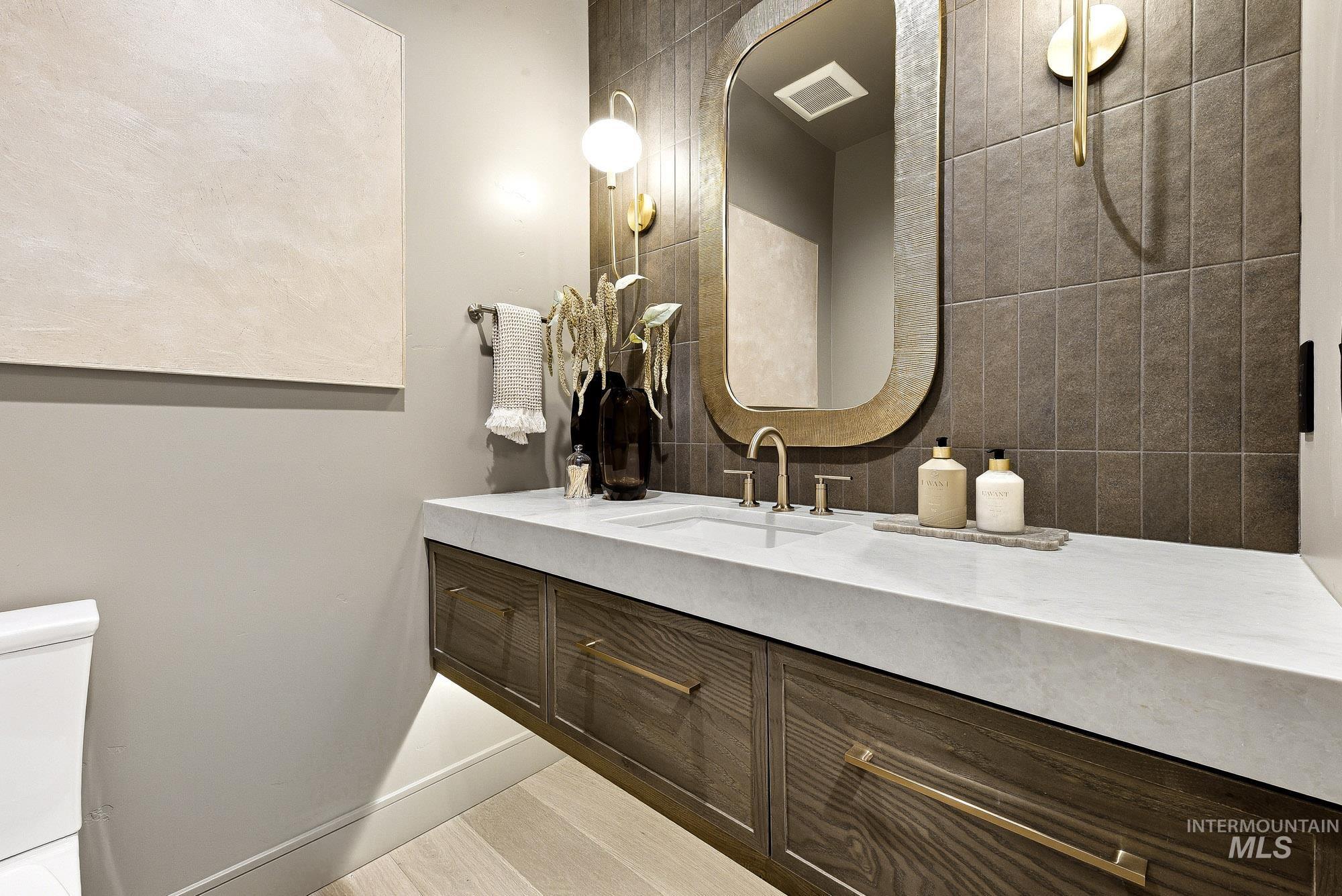 11332 W Lahinch ln, Kuna, Idaho 83634, 4 Bedrooms, 2.5 Bathrooms, Residential For Sale, Price $1,120,000, 98983934