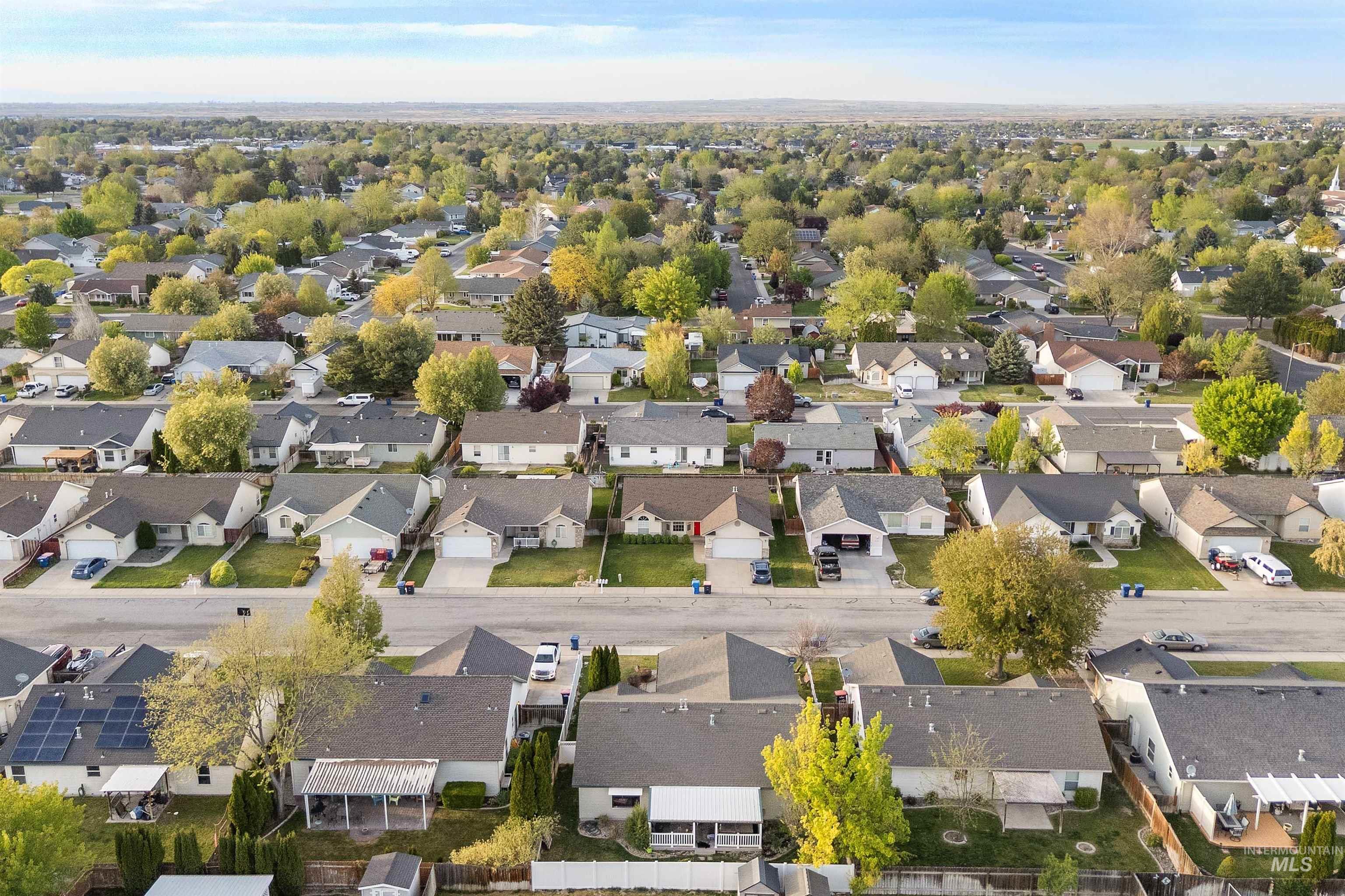 2548 Ironwood Ave, Twin Falls, Idaho 83301, 3 Bedrooms, 2 Bathrooms, Residential For Sale, Price $369,900, 98983935