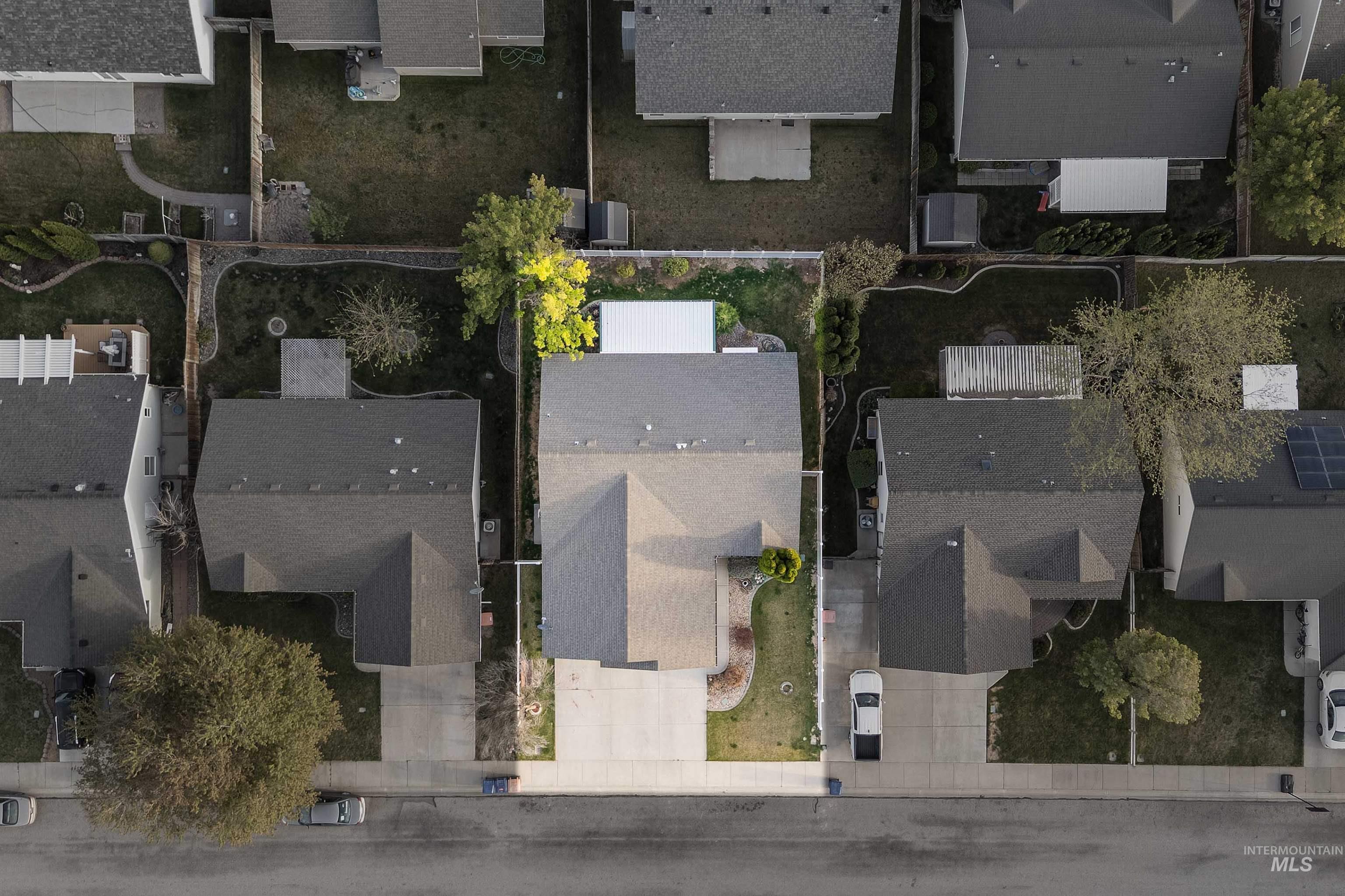 2548 Ironwood Ave, Twin Falls, Idaho 83301, 3 Bedrooms, 2 Bathrooms, Residential For Sale, Price $369,900, 98983935