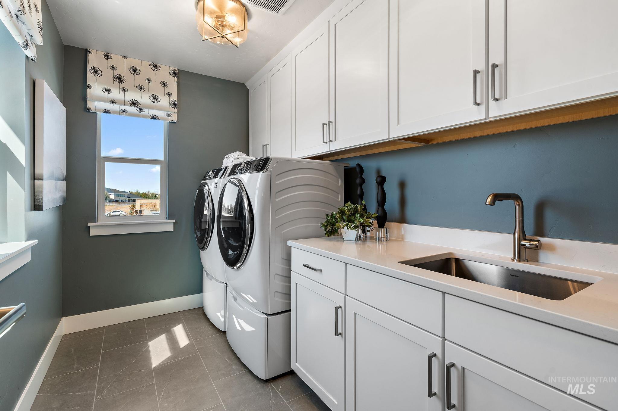 6069 N Senita Hills Ave, Meridian, Idaho 83646, 5 Bedrooms, 4 Bathrooms, Residential For Sale, Price $769,990, 98983936