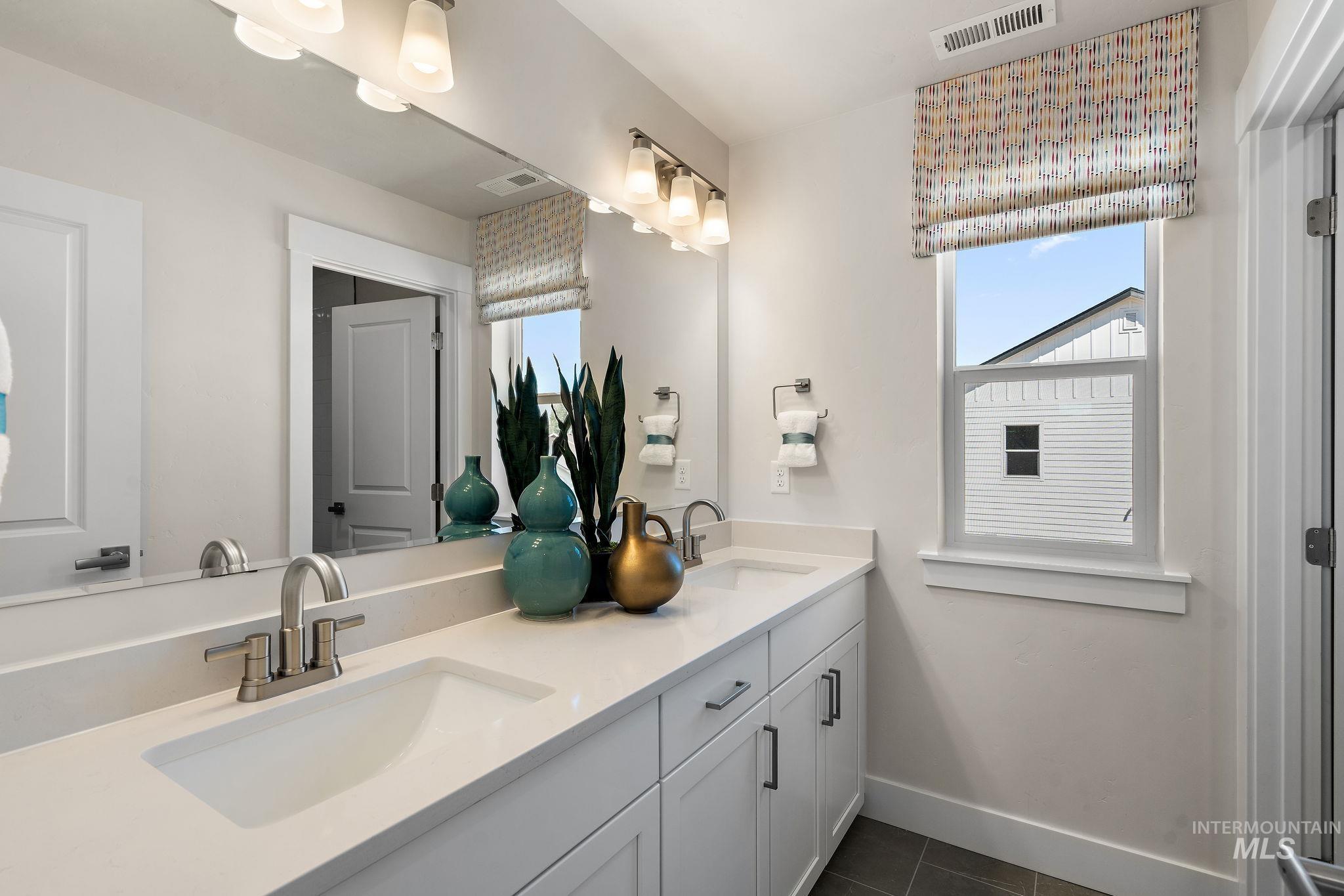 6069 N Senita Hills Ave, Meridian, Idaho 83646, 5 Bedrooms, 4 Bathrooms, Residential For Sale, Price $769,990, 98983936