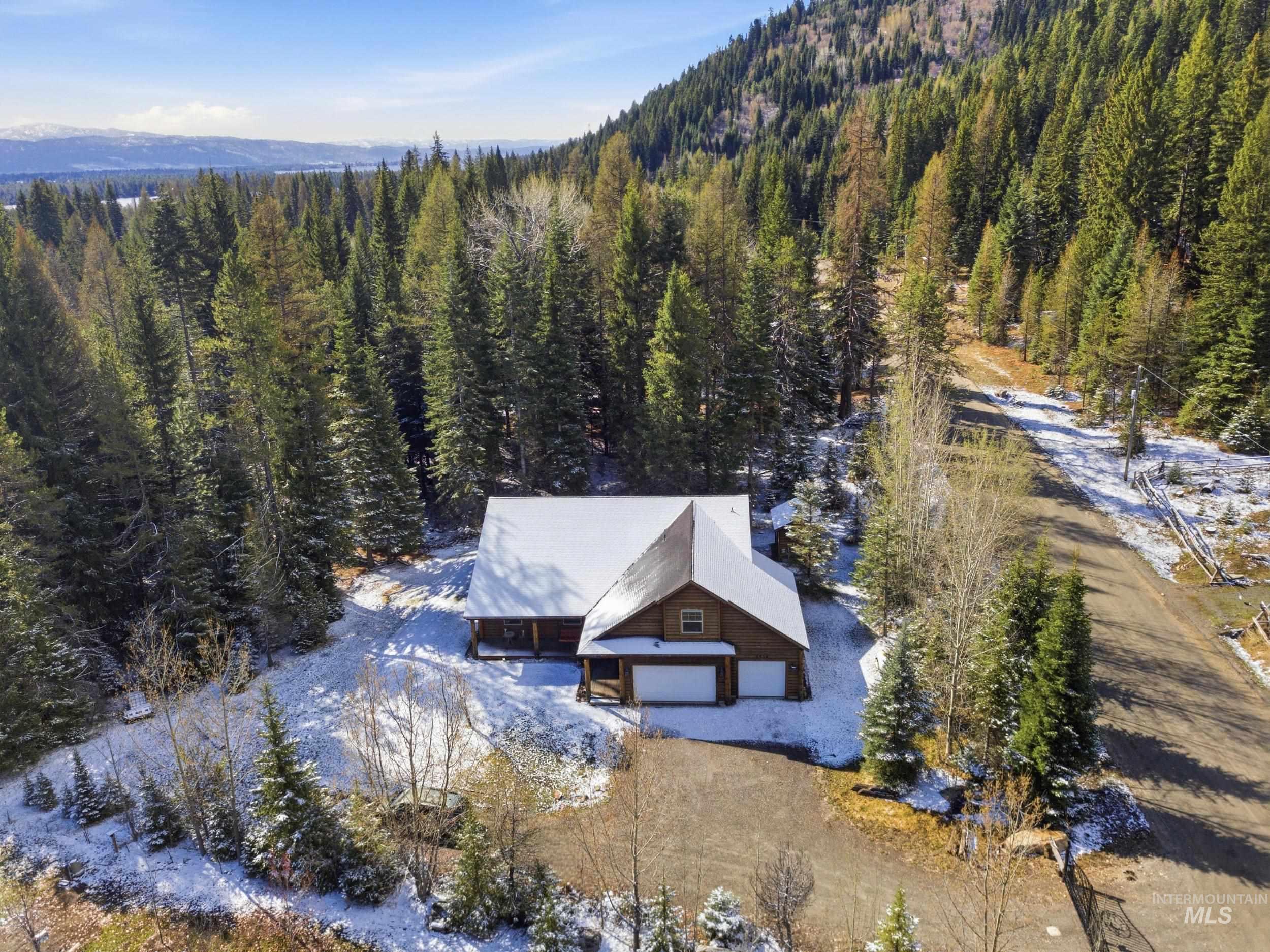 2538 W Mountain Rd, Donnelly, Idaho 83615, 4 Bedrooms, 2.5 Bathrooms, Residential For Sale, Price $1,200,000, 98983937
