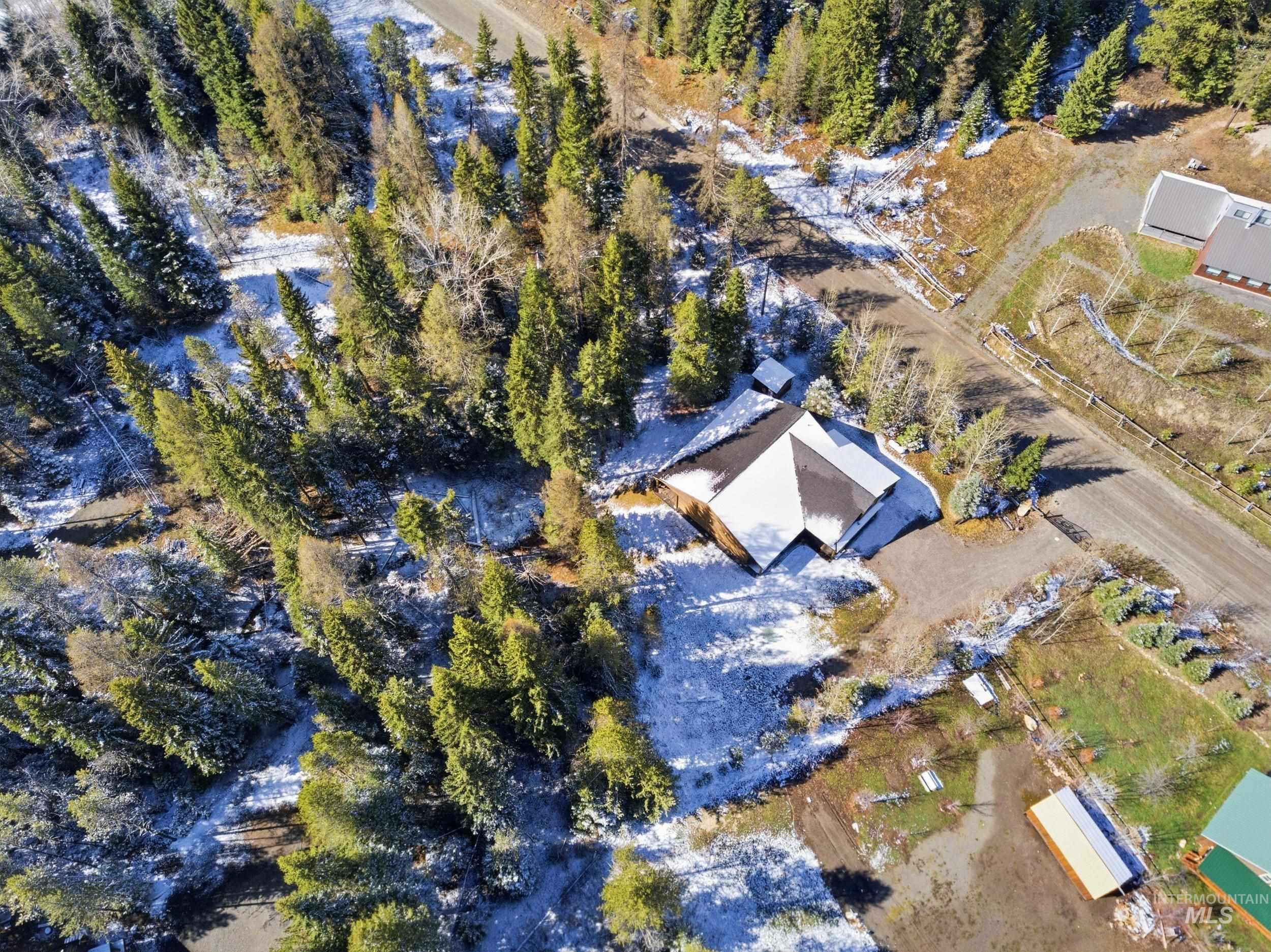 2538 W Mountain Rd, Donnelly, Idaho 83615, 4 Bedrooms, 2.5 Bathrooms, Residential For Sale, Price $1,200,000, 98983937