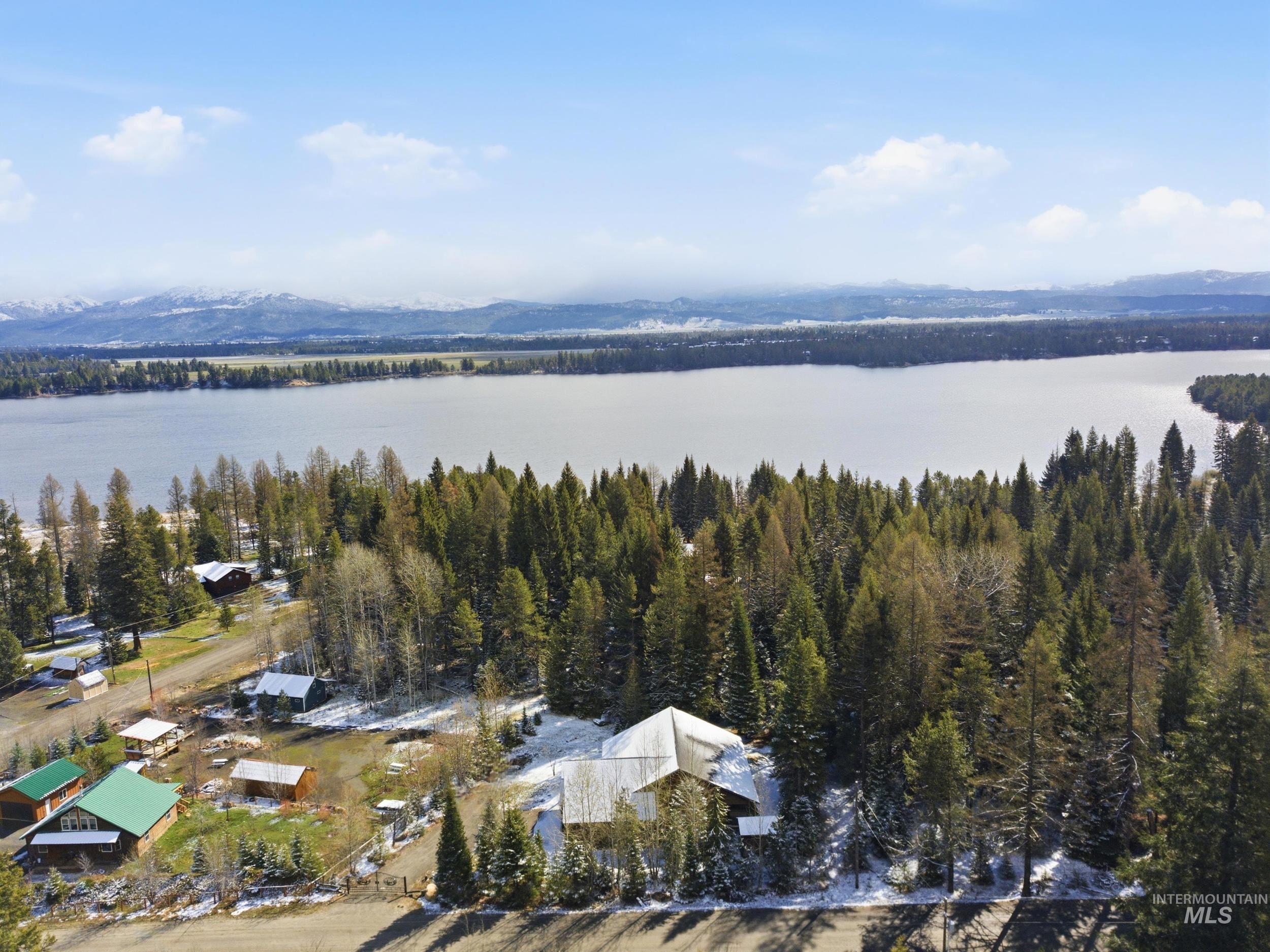 2538 W Mountain Rd, Donnelly, Idaho 83615, 4 Bedrooms, 2.5 Bathrooms, Residential For Sale, Price $1,200,000, 98983937