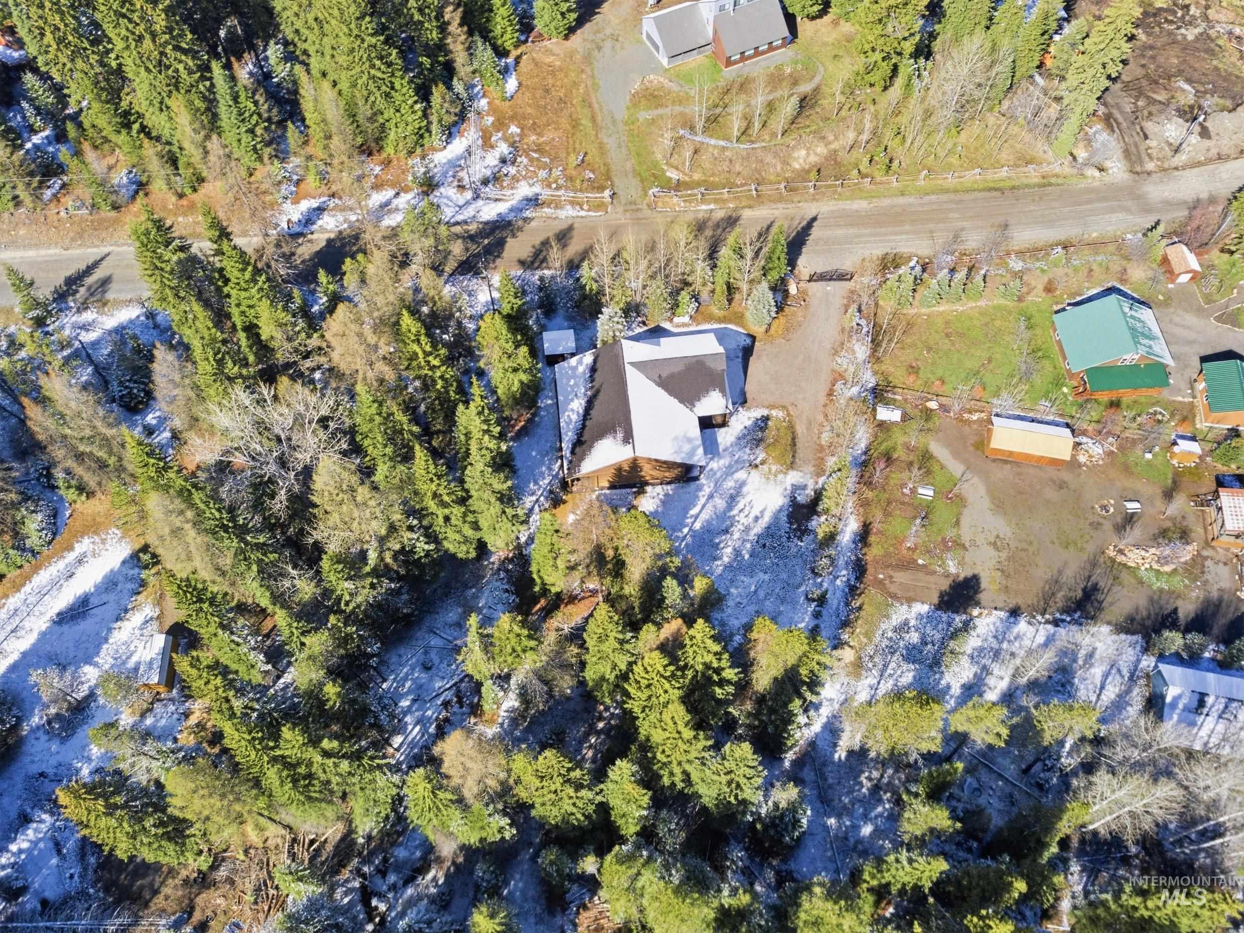 2538 W Mountain Rd, Donnelly, Idaho 83615, 4 Bedrooms, 2.5 Bathrooms, Residential For Sale, Price $1,200,000, 98983937
