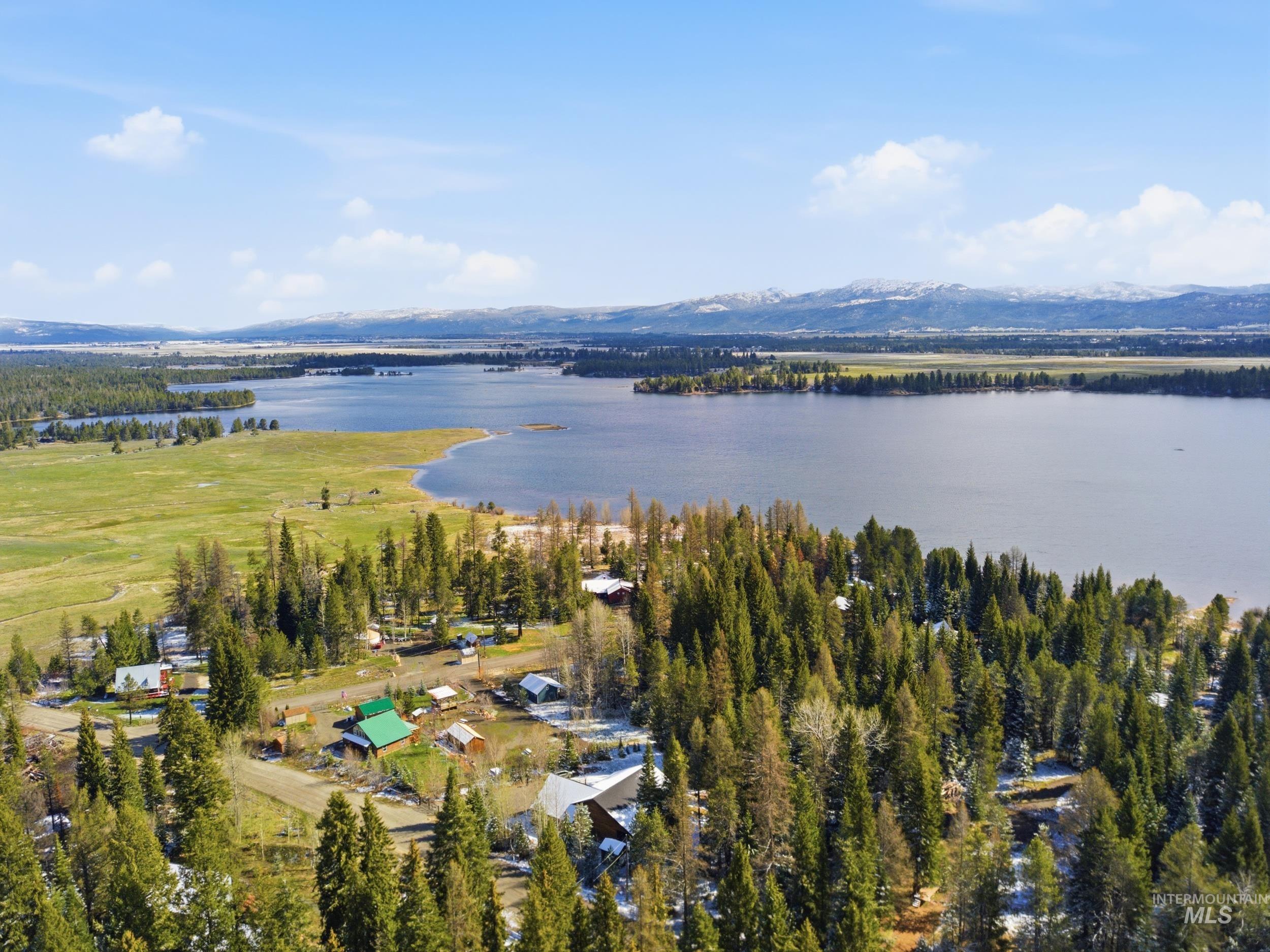 2538 W Mountain Rd, Donnelly, Idaho 83615, 4 Bedrooms, 2.5 Bathrooms, Residential For Sale, Price $1,200,000, 98983937