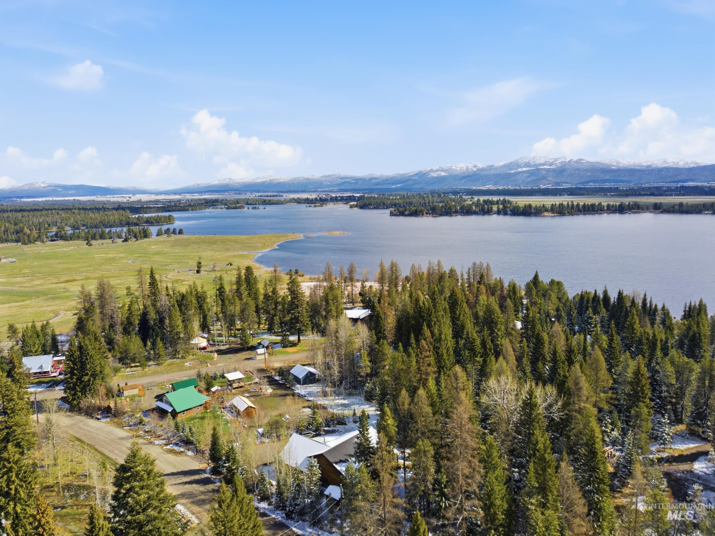 2538 W Mountain Rd, Donnelly, Idaho 83615, 4 Bedrooms, 2.5 Bathrooms, Residential For Sale, Price $1,200,000, 98983937