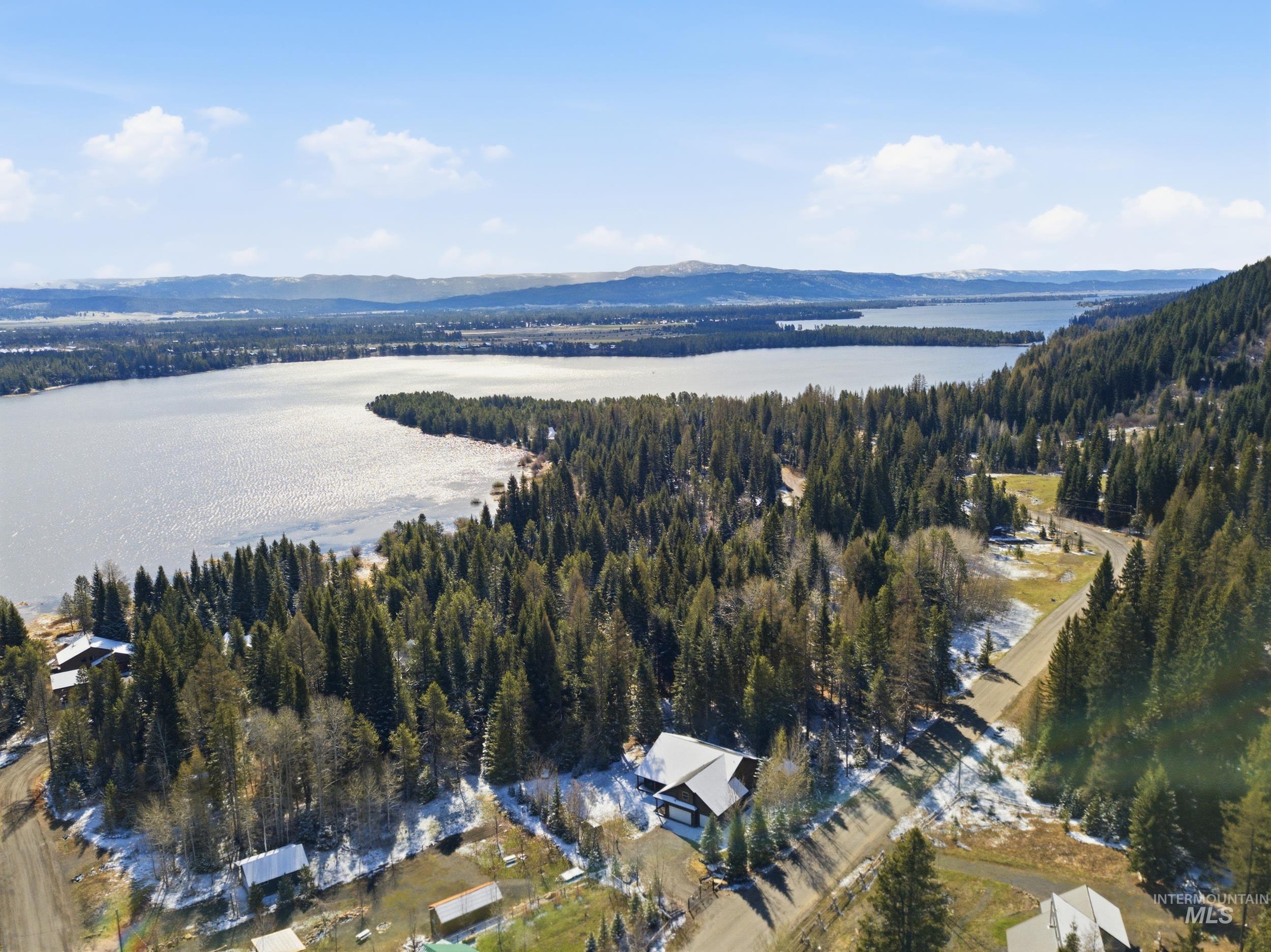 2538 W Mountain Rd, Donnelly, Idaho 83615, 4 Bedrooms, 2.5 Bathrooms, Residential For Sale, Price $1,200,000, 98983937