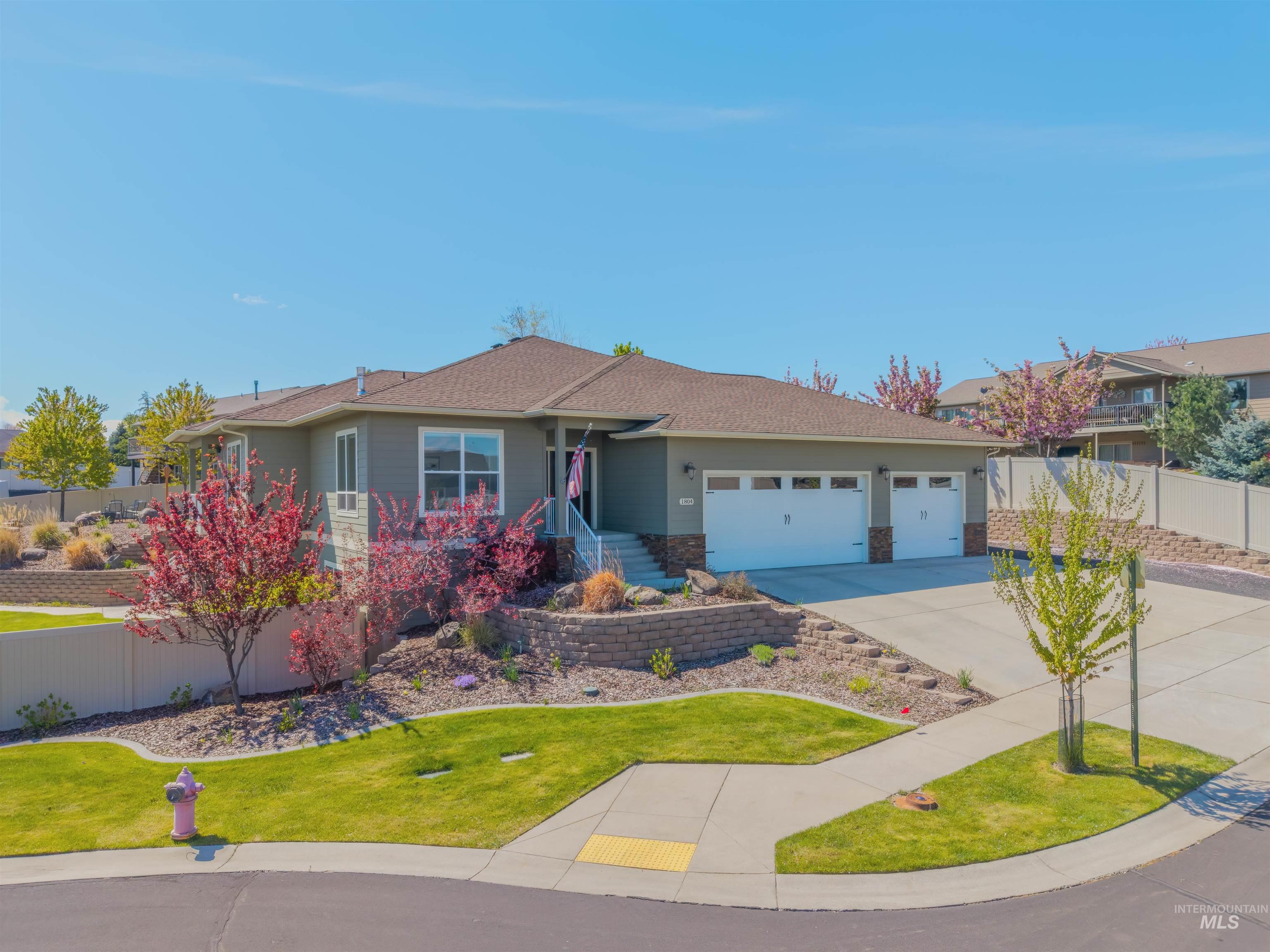 1804 Sunrise Court, Lewiston, Idaho 83501, 6 Bedrooms, 4 Bathrooms, Residential For Sale, Price $938,000, 98983938