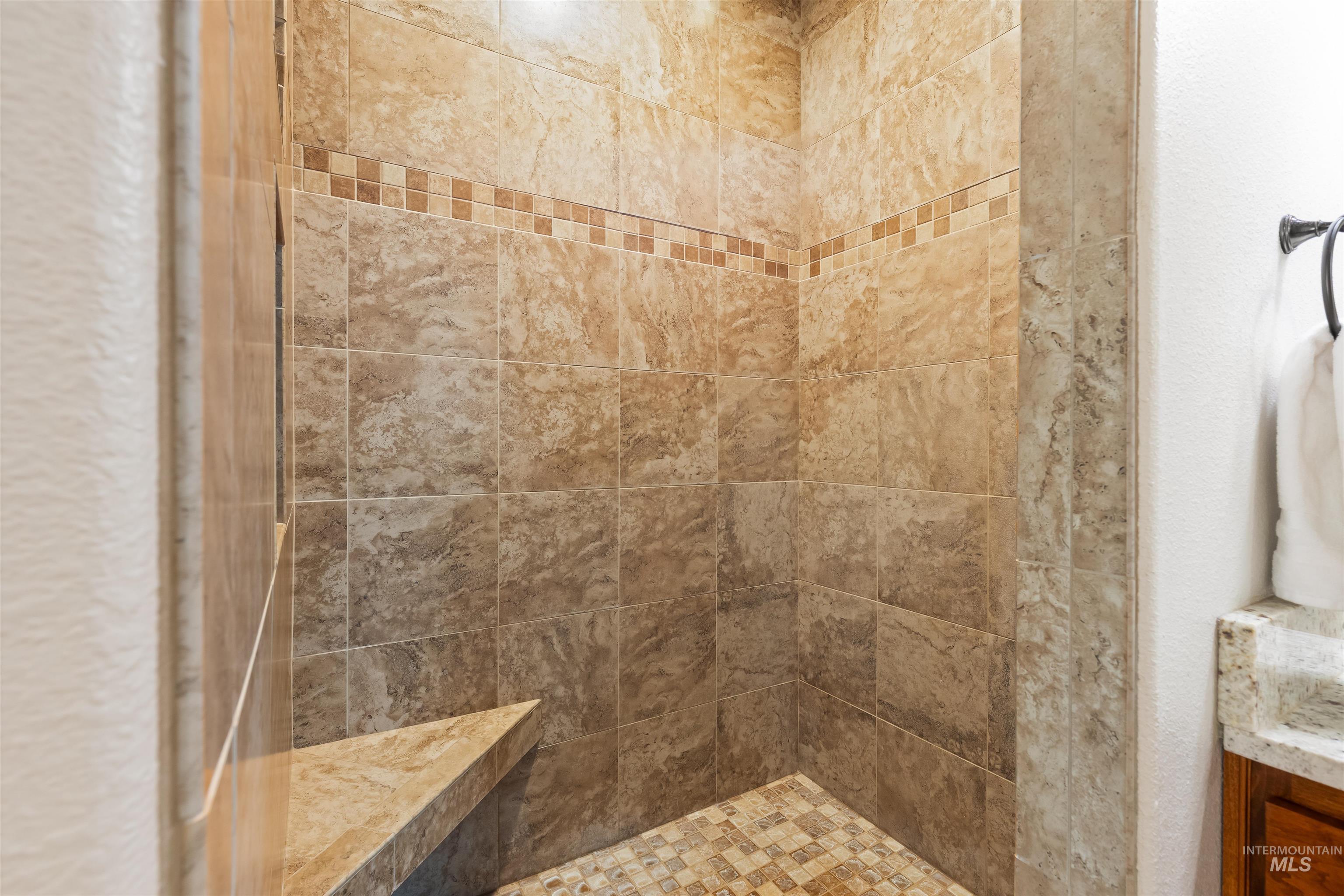 1804 Sunrise Court, Lewiston, Idaho 83501, 6 Bedrooms, 4 Bathrooms, Residential For Sale, Price $948,000, 98983938