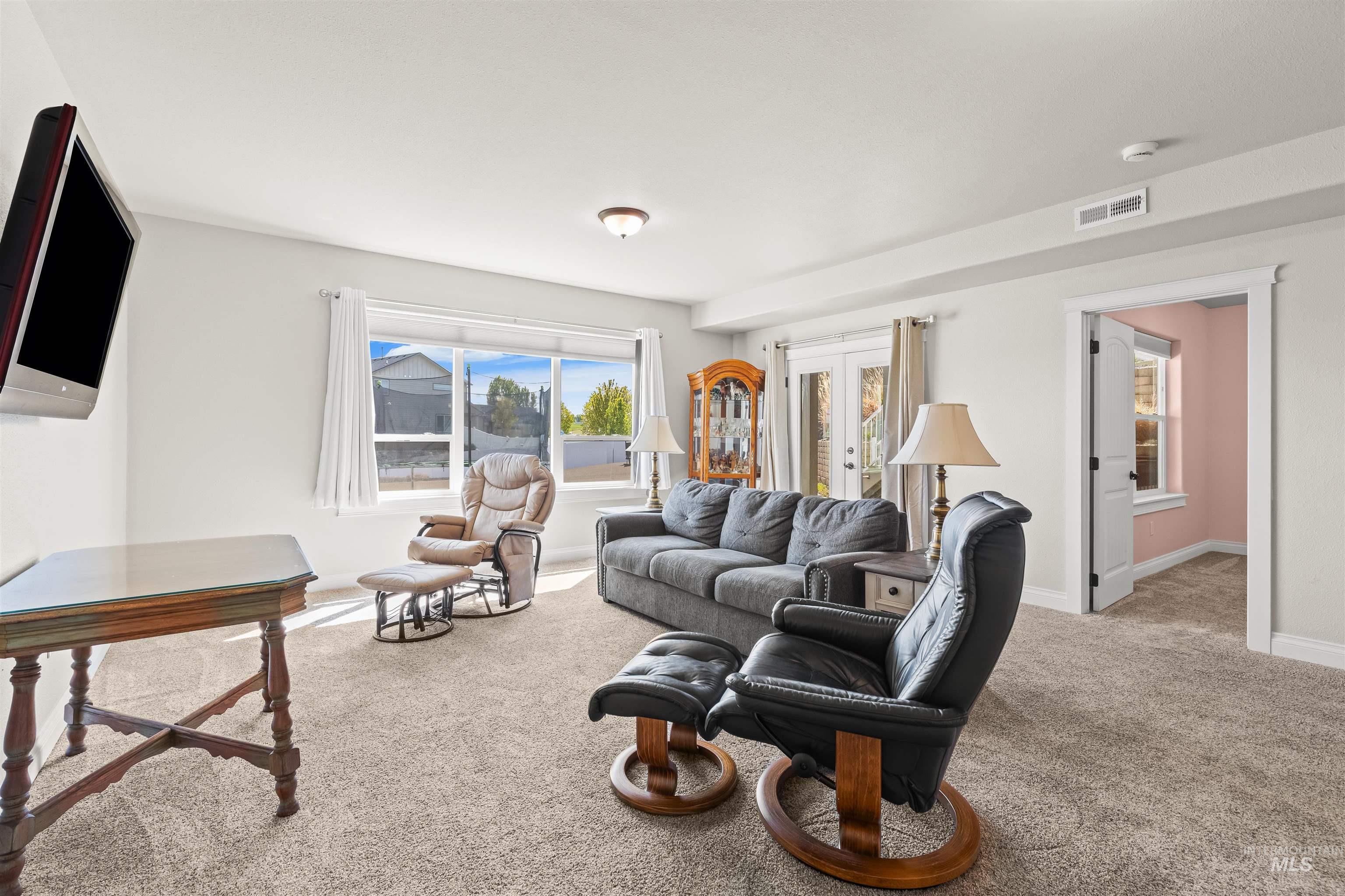 1804 Sunrise Court, Lewiston, Idaho 83501, 6 Bedrooms, 4 Bathrooms, Residential For Sale, Price $948,000, 98983938