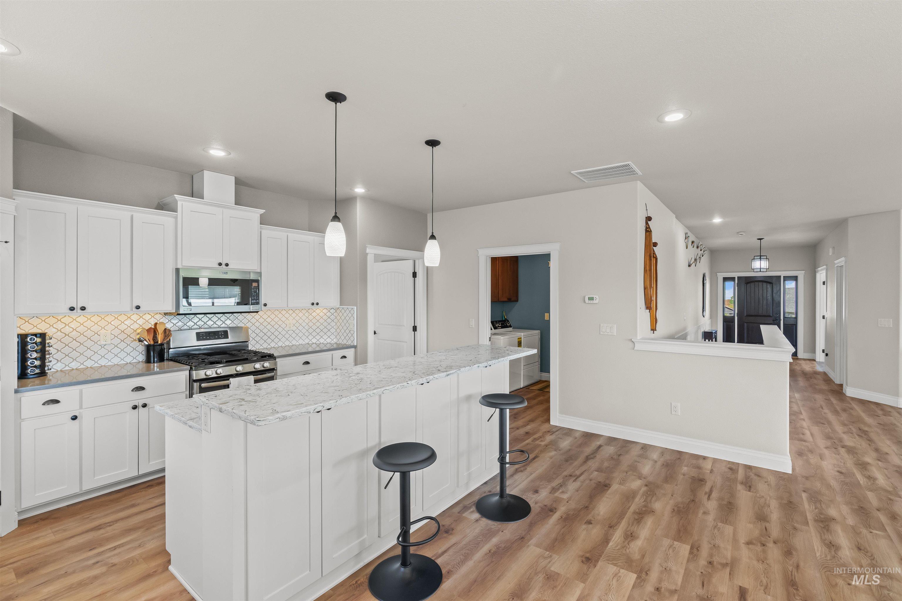 1804 Sunrise Court, Lewiston, Idaho 83501, 6 Bedrooms, 4 Bathrooms, Residential For Sale, Price $948,000, 98983938