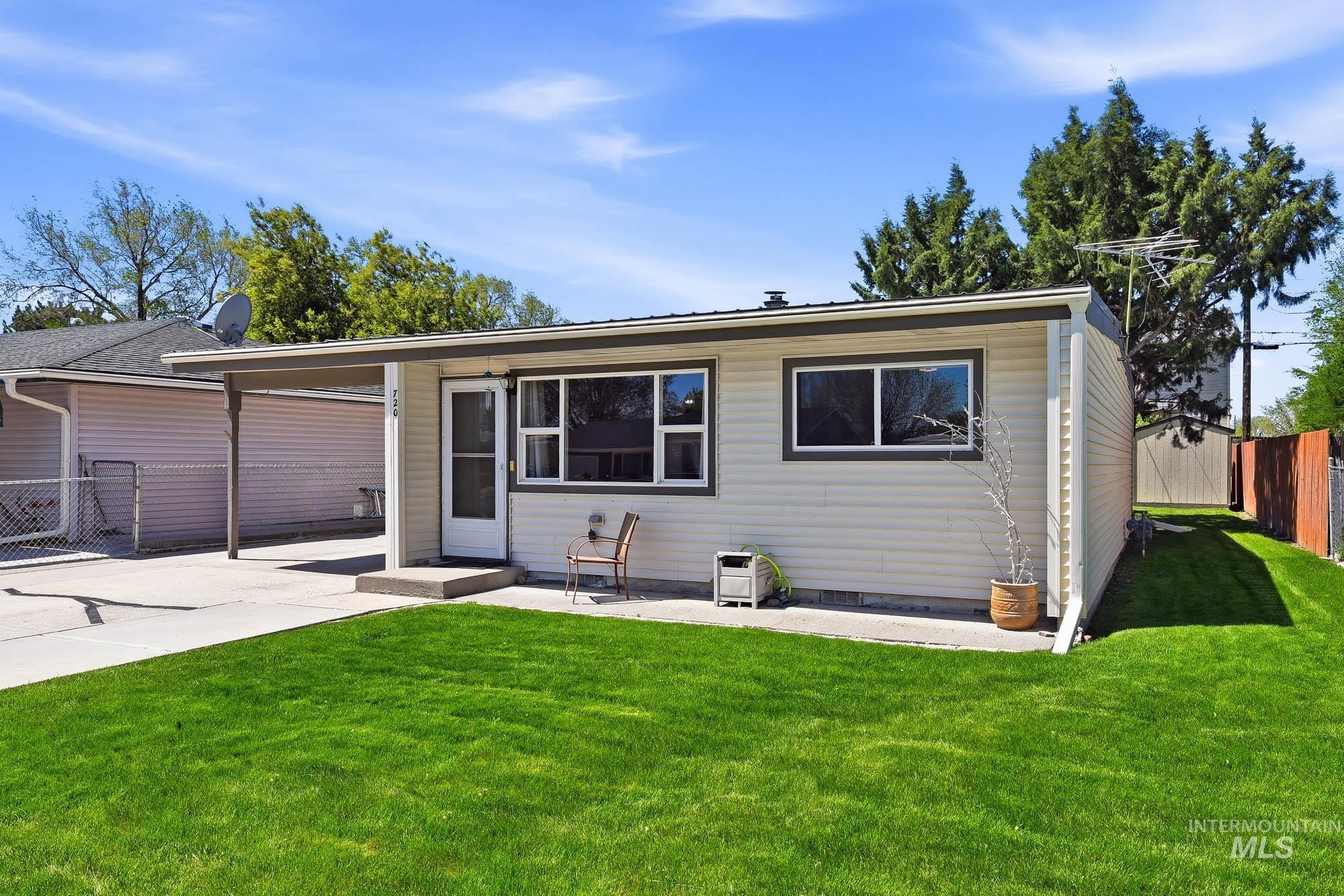 720 S 12th E, Mountain Home, Idaho 83647, 3 Bedrooms, 1 Bathroom, Residential For Sale, Price $175,000,MLS 98983940