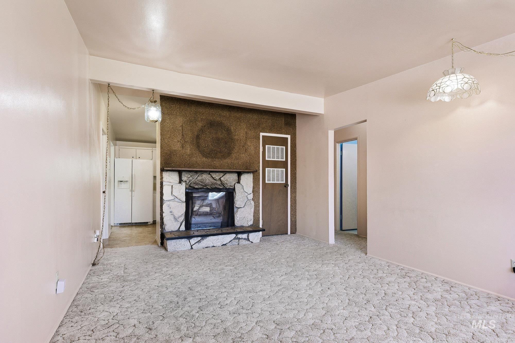 720 S 12th E, Mountain Home, Idaho 83647, 3 Bedrooms, 1 Bathroom, Residential For Sale, Price $175,000,MLS 98983940