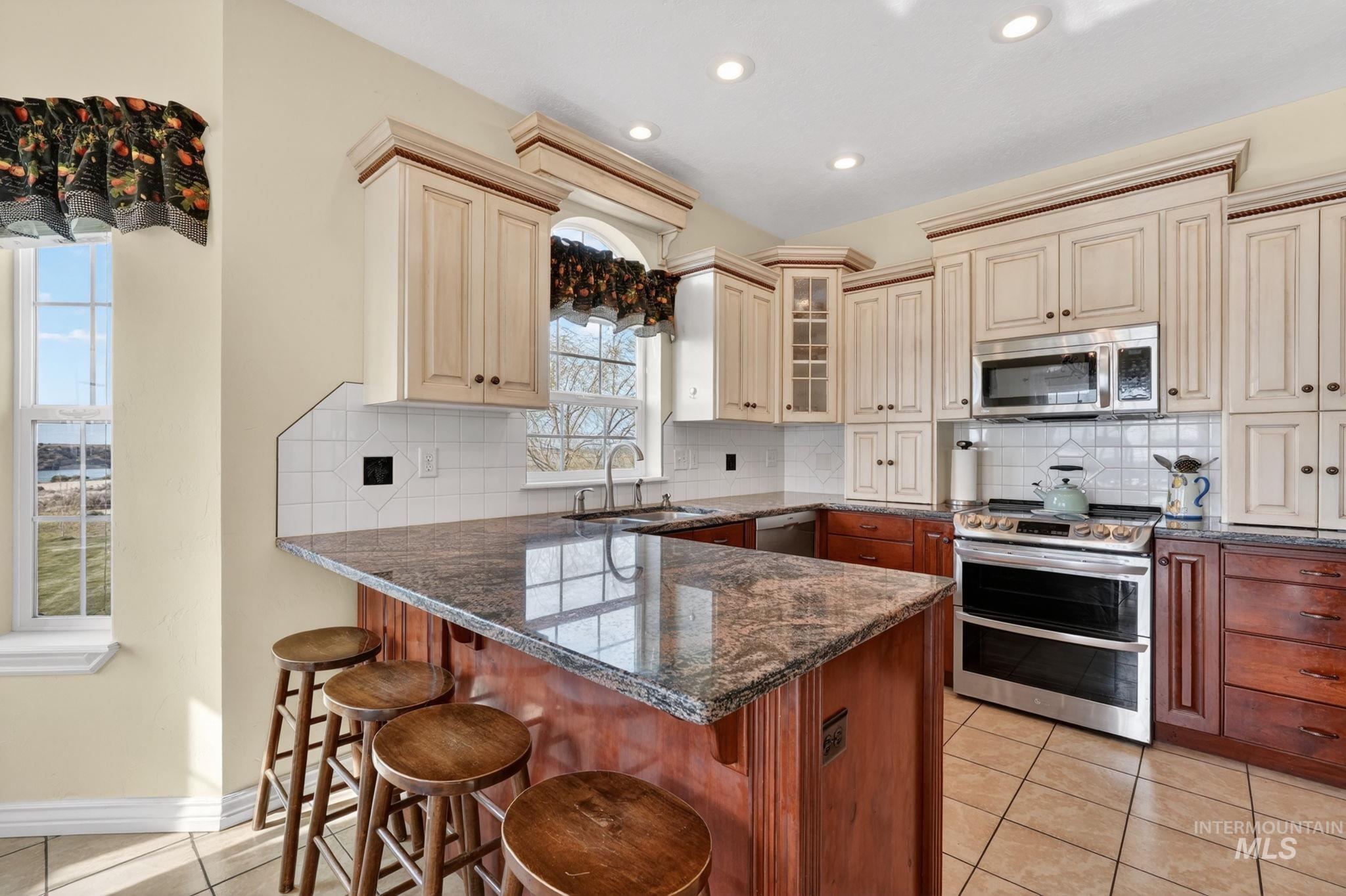 3352 Eagle Rock Road, American Falls, Idaho 83211, 4 Bedrooms, 3 Bathrooms, Residential For Sale, Price $725,000, 98983945