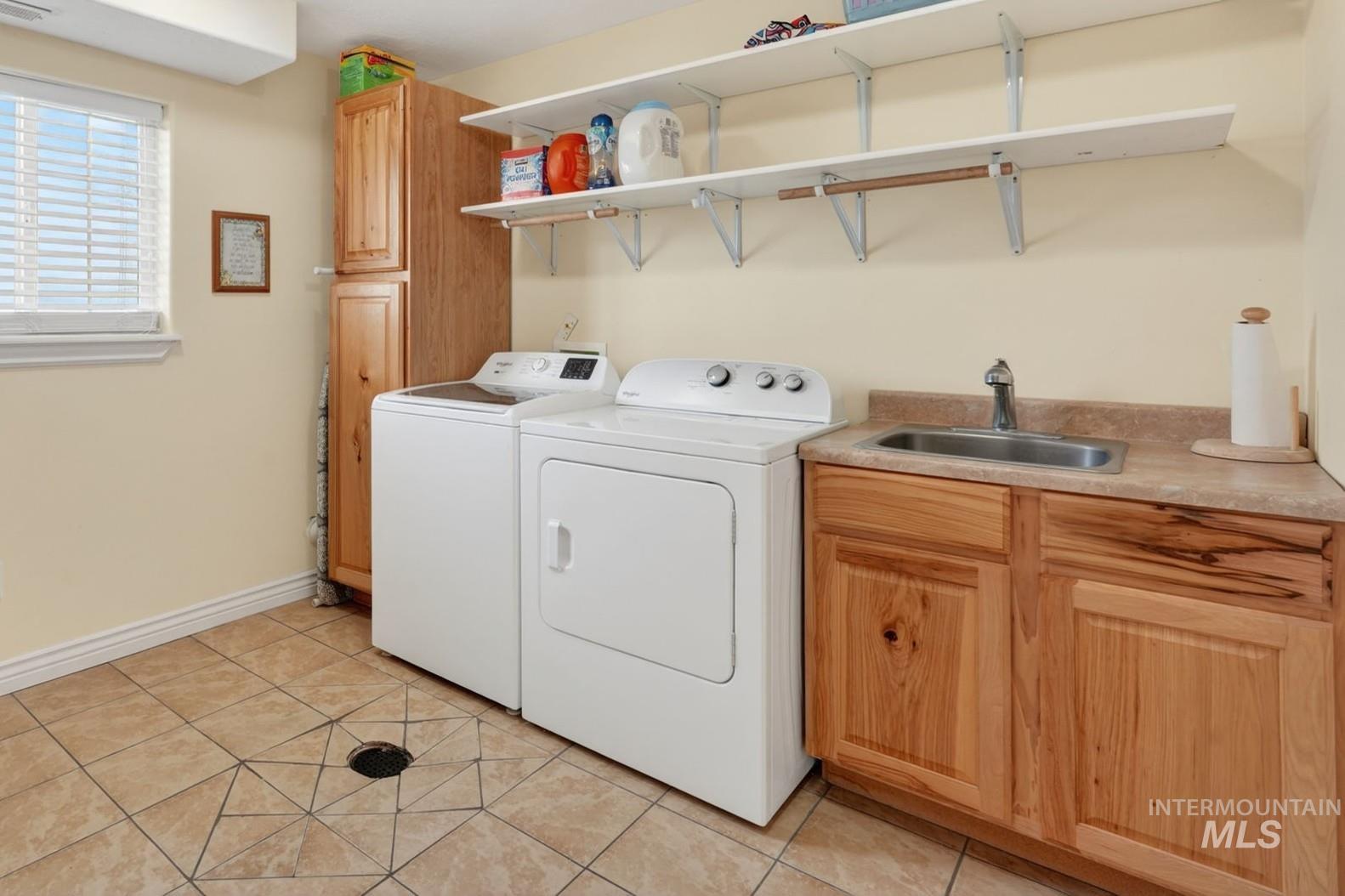 3352 Eagle Rock Road, American Falls, Idaho 83211, 4 Bedrooms, 3 Bathrooms, Residential For Sale, Price $725,000, 98983945