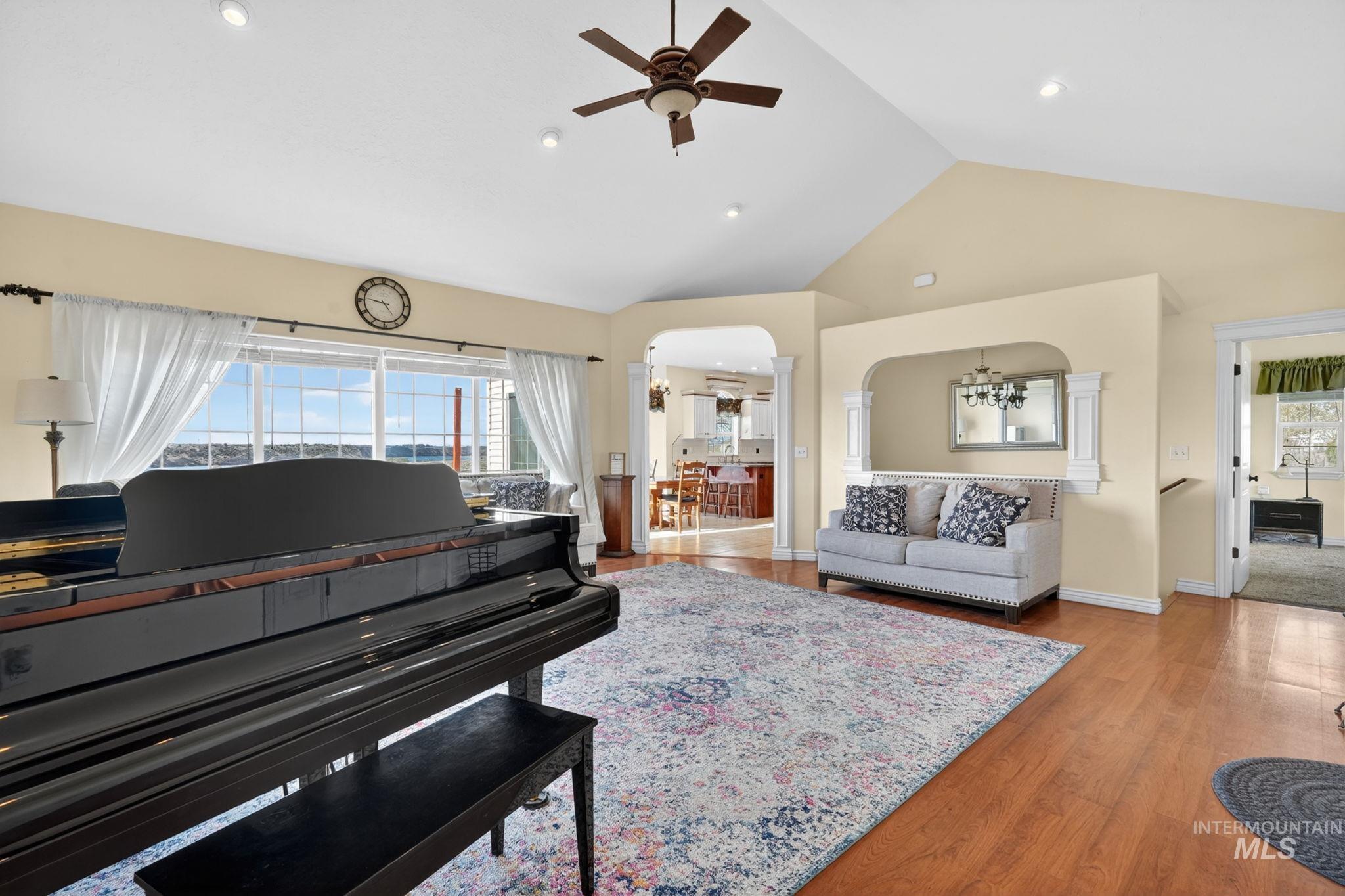 3352 Eagle Rock Road, American Falls, Idaho 83211, 4 Bedrooms, 3 Bathrooms, Residential For Sale, Price $725,000, 98983945