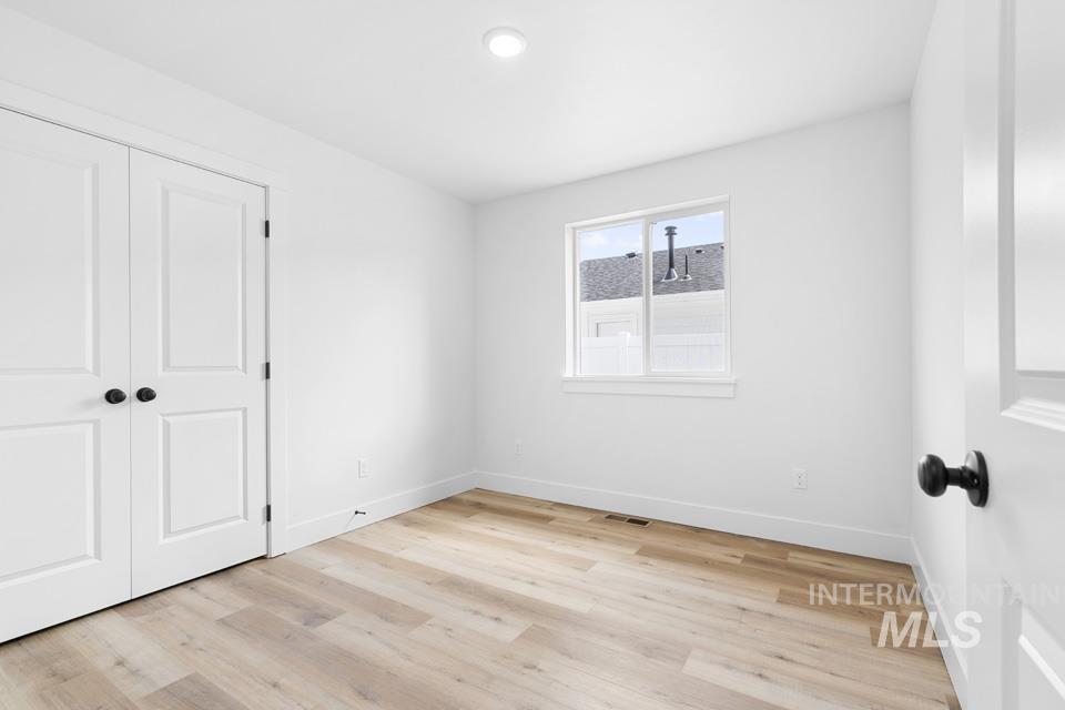 1915 Oregon Avenue, Caldwell, Idaho 83605, 3 Bedrooms, 2 Bathrooms, Residential For Sale, Price $385,000, 98983949