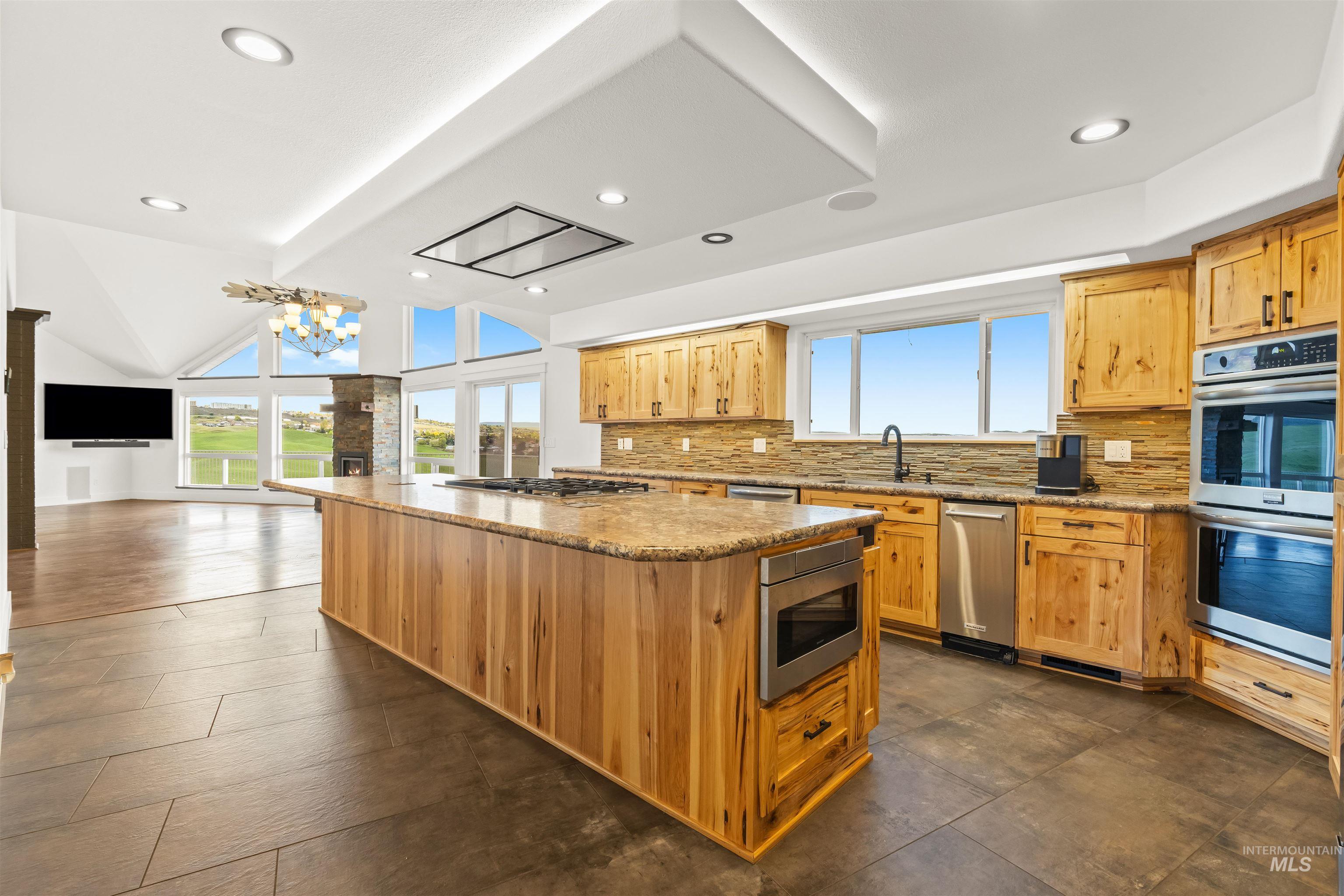 3360 E Main Street, Lewiston, Idaho 83501, 5 Bedrooms, 3.5 Bathrooms, Residential For Sale, Price $1,450,000,MLS 98983950