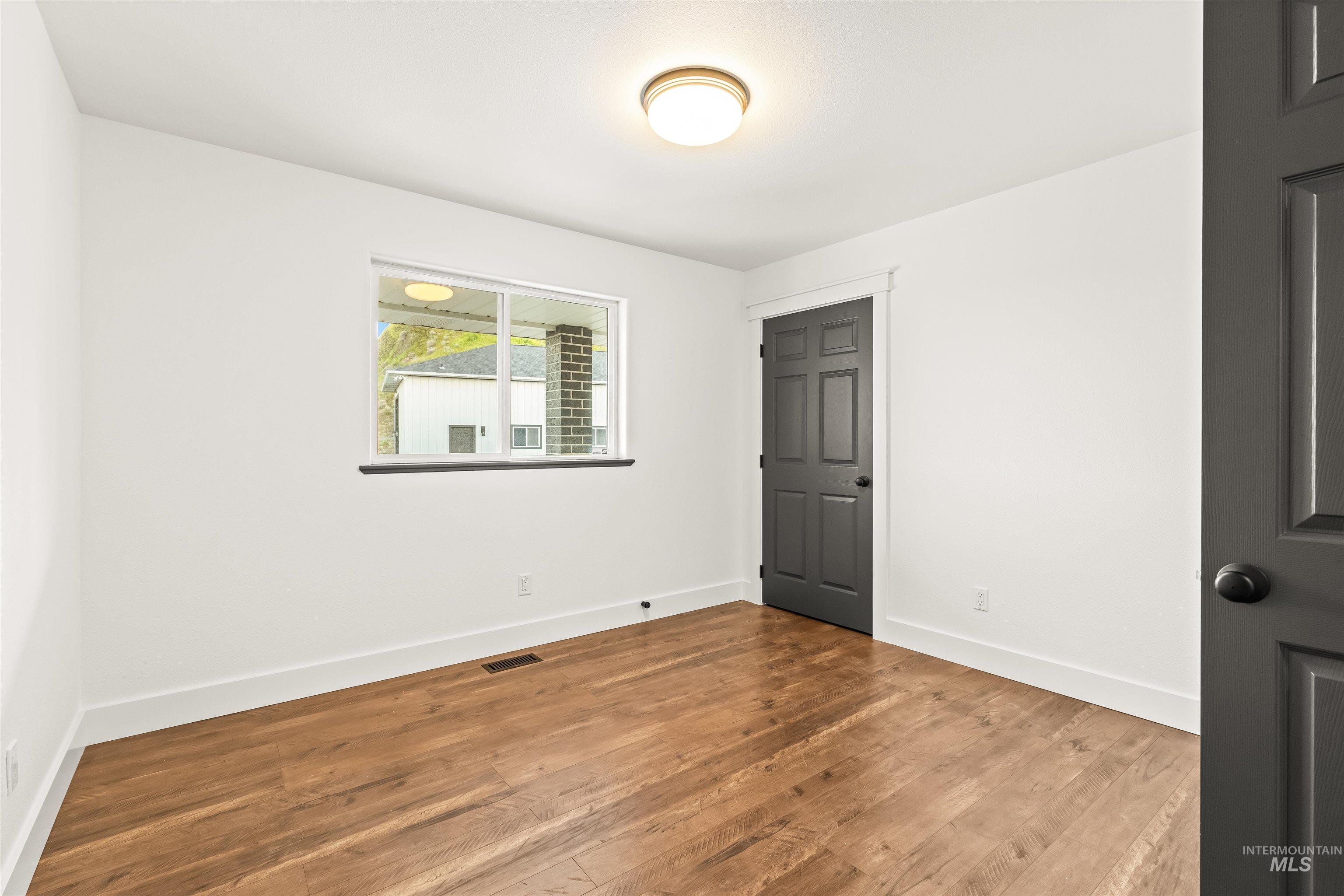 3360 E Main Street, Lewiston, Idaho 83501, 5 Bedrooms, 3.5 Bathrooms, Residential For Sale, Price $1,450,000,MLS 98983950