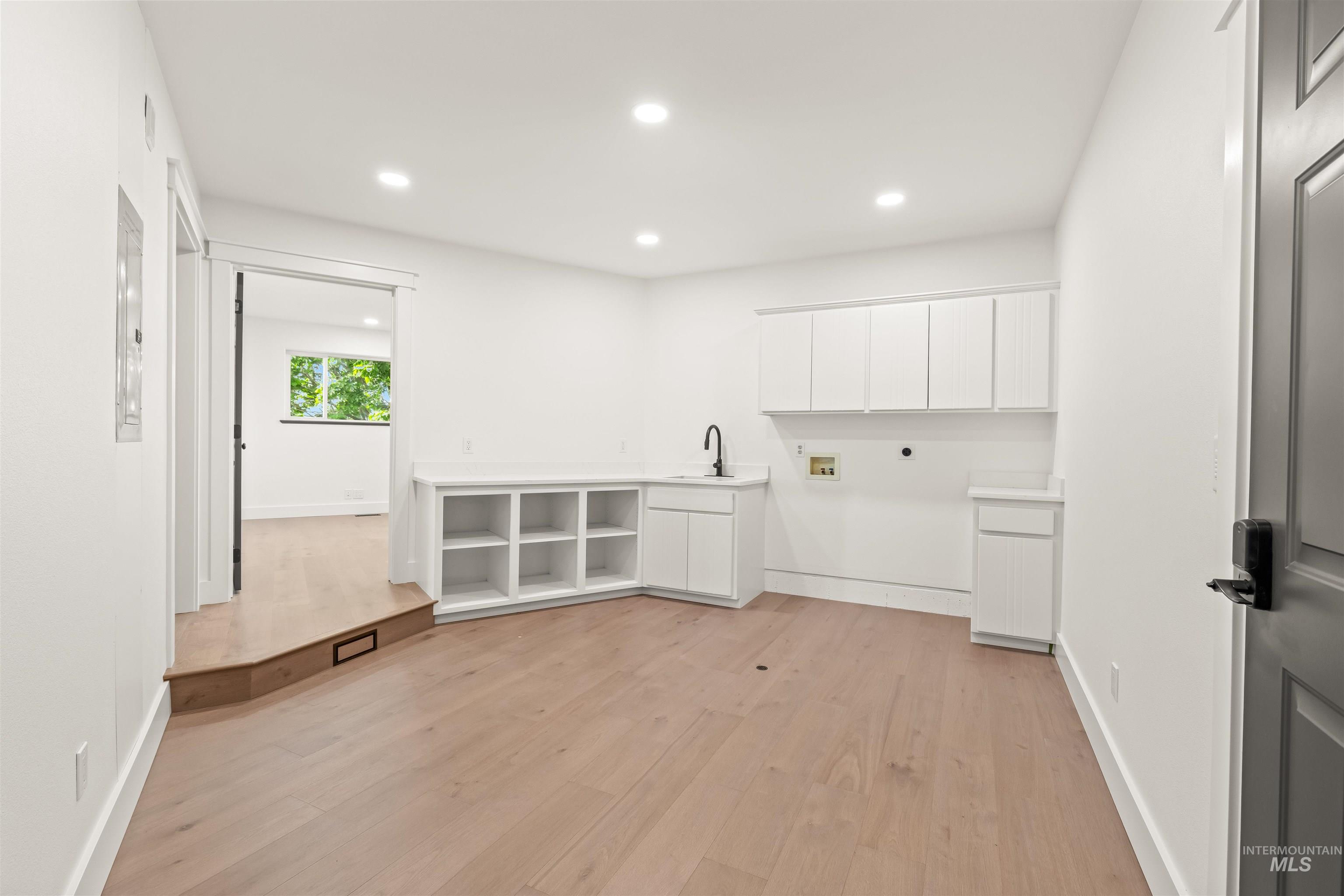 3360 E Main Street, Lewiston, Idaho 83501, 5 Bedrooms, 3.5 Bathrooms, Residential For Sale, Price $1,450,000,MLS 98983950