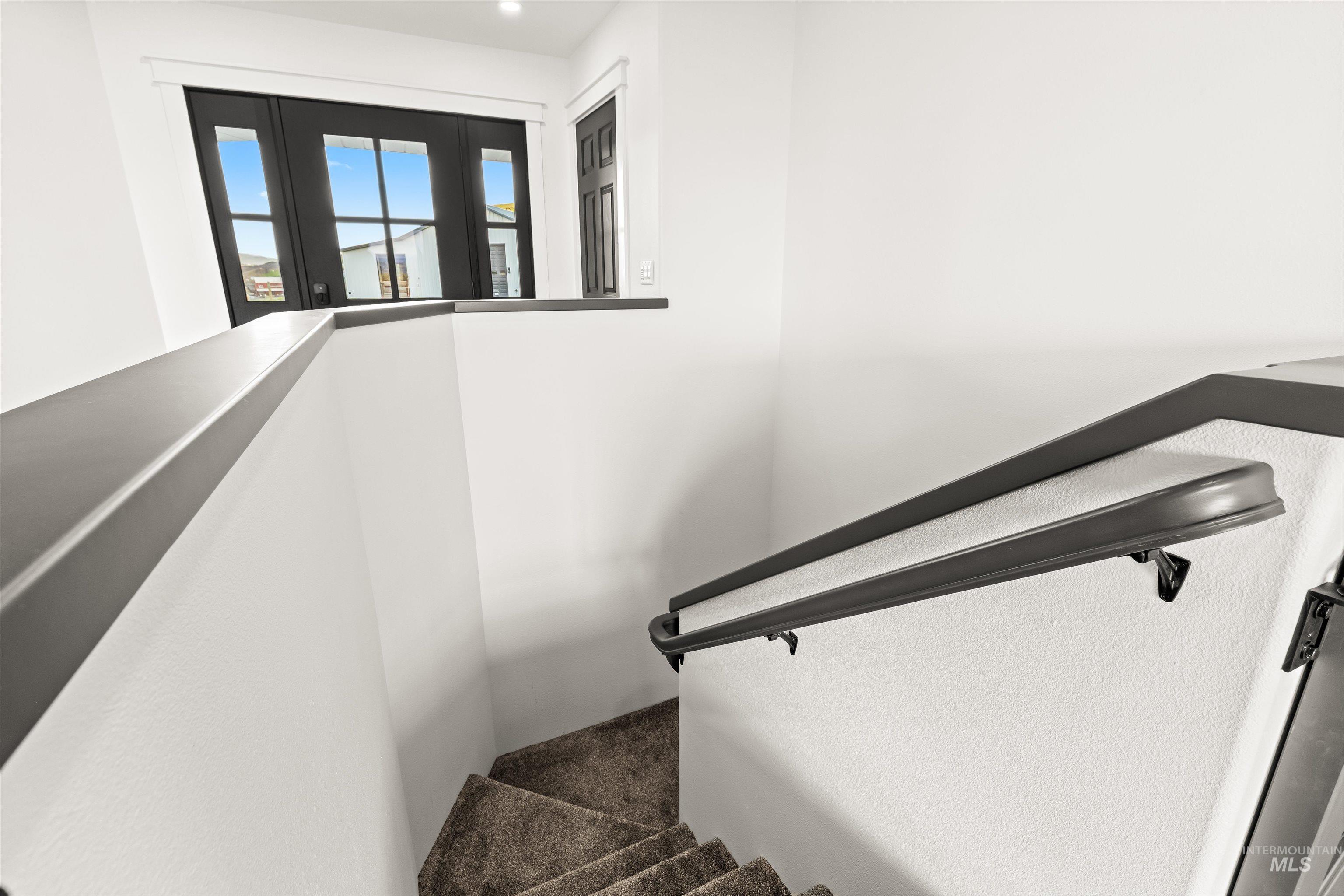 3360 E Main Street, Lewiston, Idaho 83501, 5 Bedrooms, 3.5 Bathrooms, Residential For Sale, Price $1,450,000,MLS 98983950