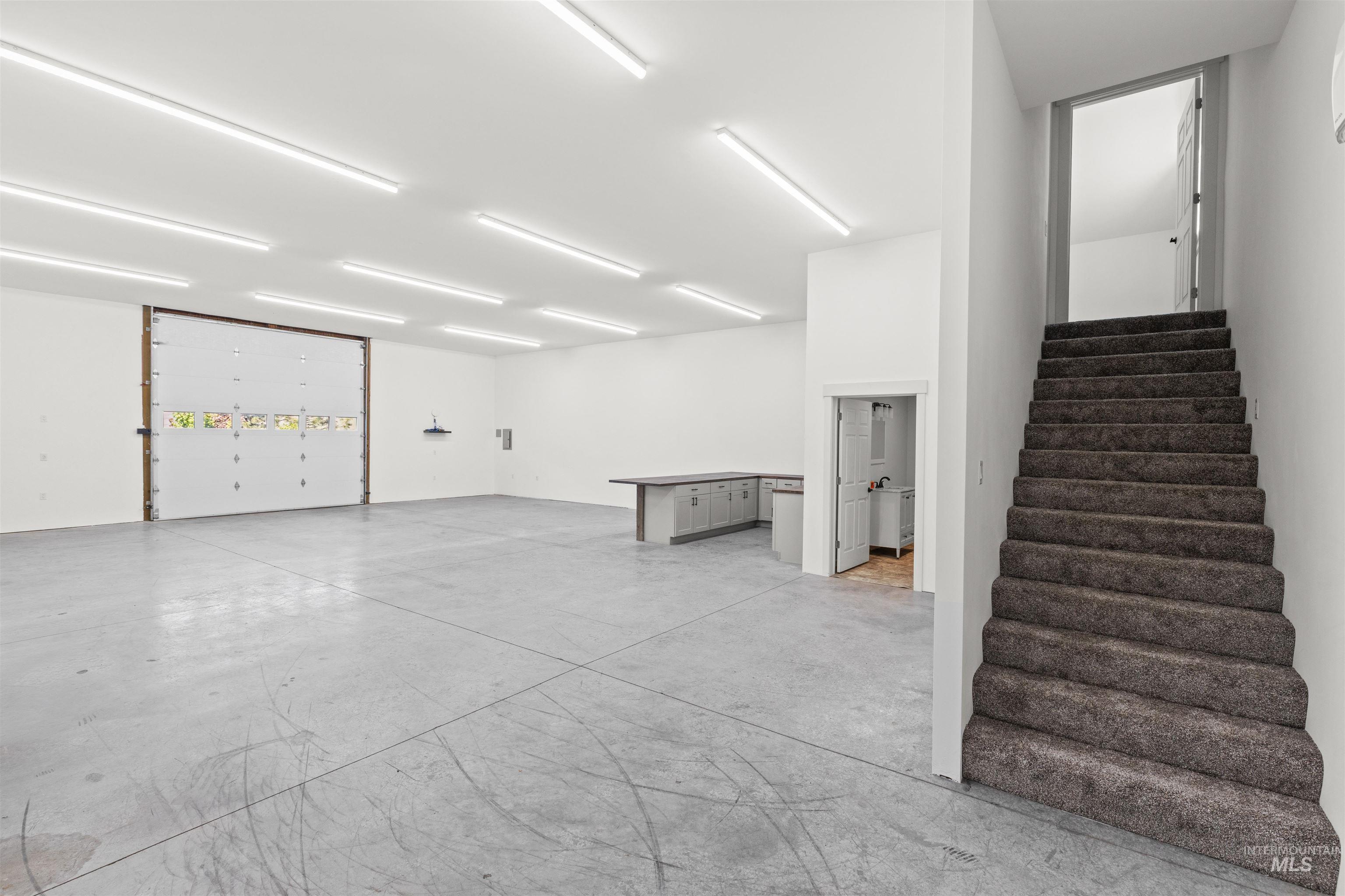 3360 E Main Street, Lewiston, Idaho 83501, 5 Bedrooms, 3.5 Bathrooms, Residential For Sale, Price $1,450,000,MLS 98983950