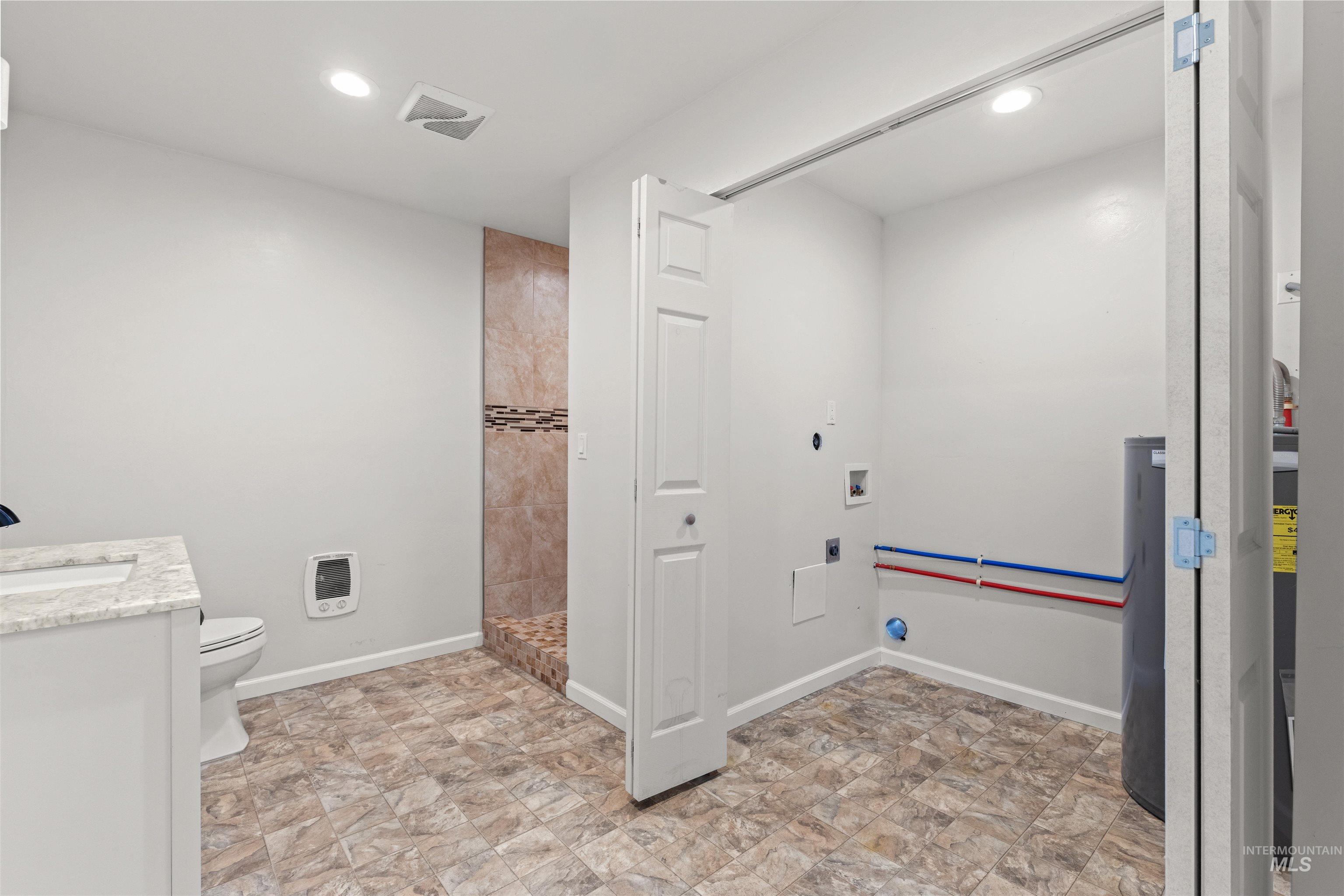 3360 E Main Street, Lewiston, Idaho 83501, 5 Bedrooms, 3.5 Bathrooms, Residential For Sale, Price $1,450,000,MLS 98983950