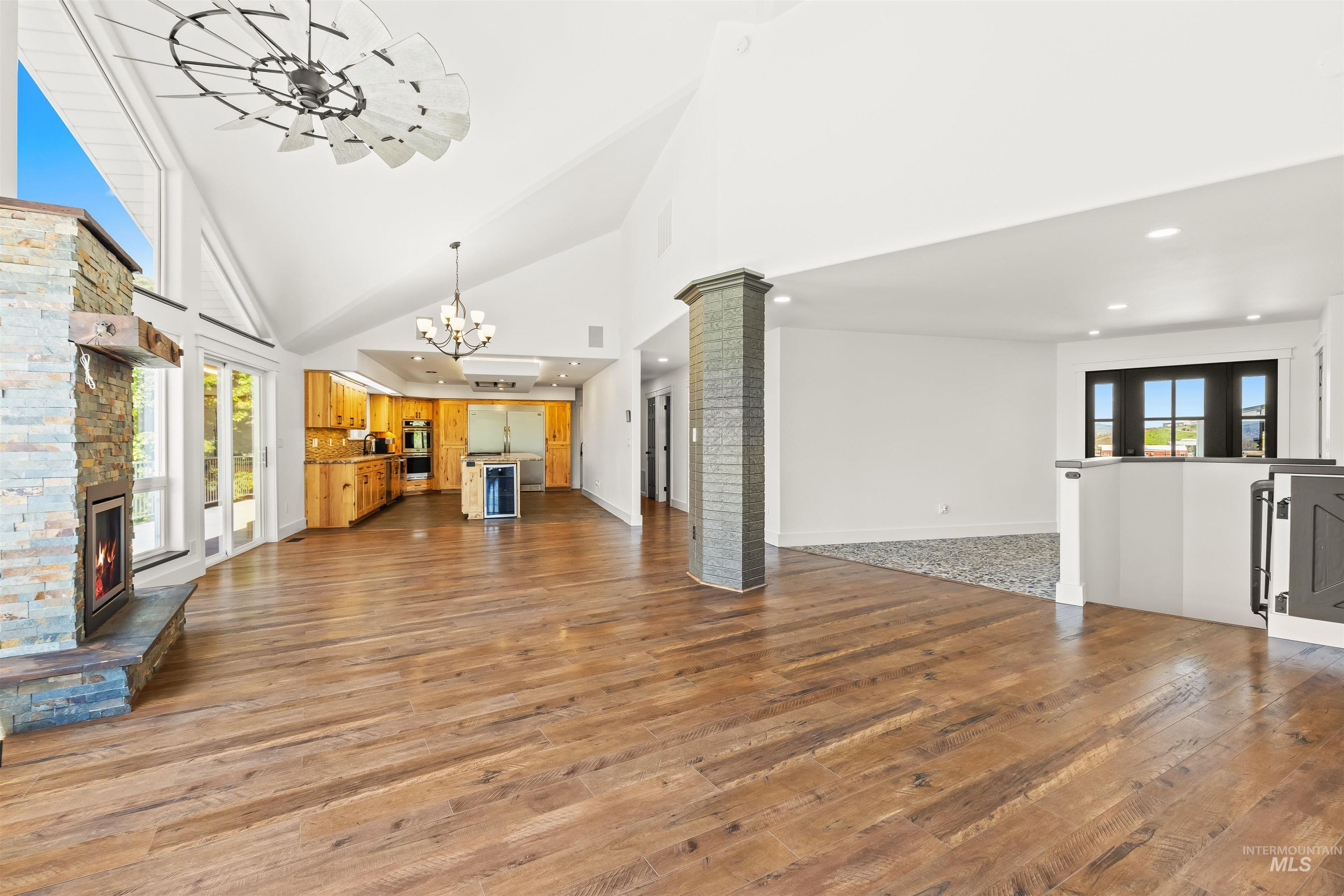 3360 E Main Street, Lewiston, Idaho 83501, 5 Bedrooms, 3.5 Bathrooms, Residential For Sale, Price $1,450,000,MLS 98983950