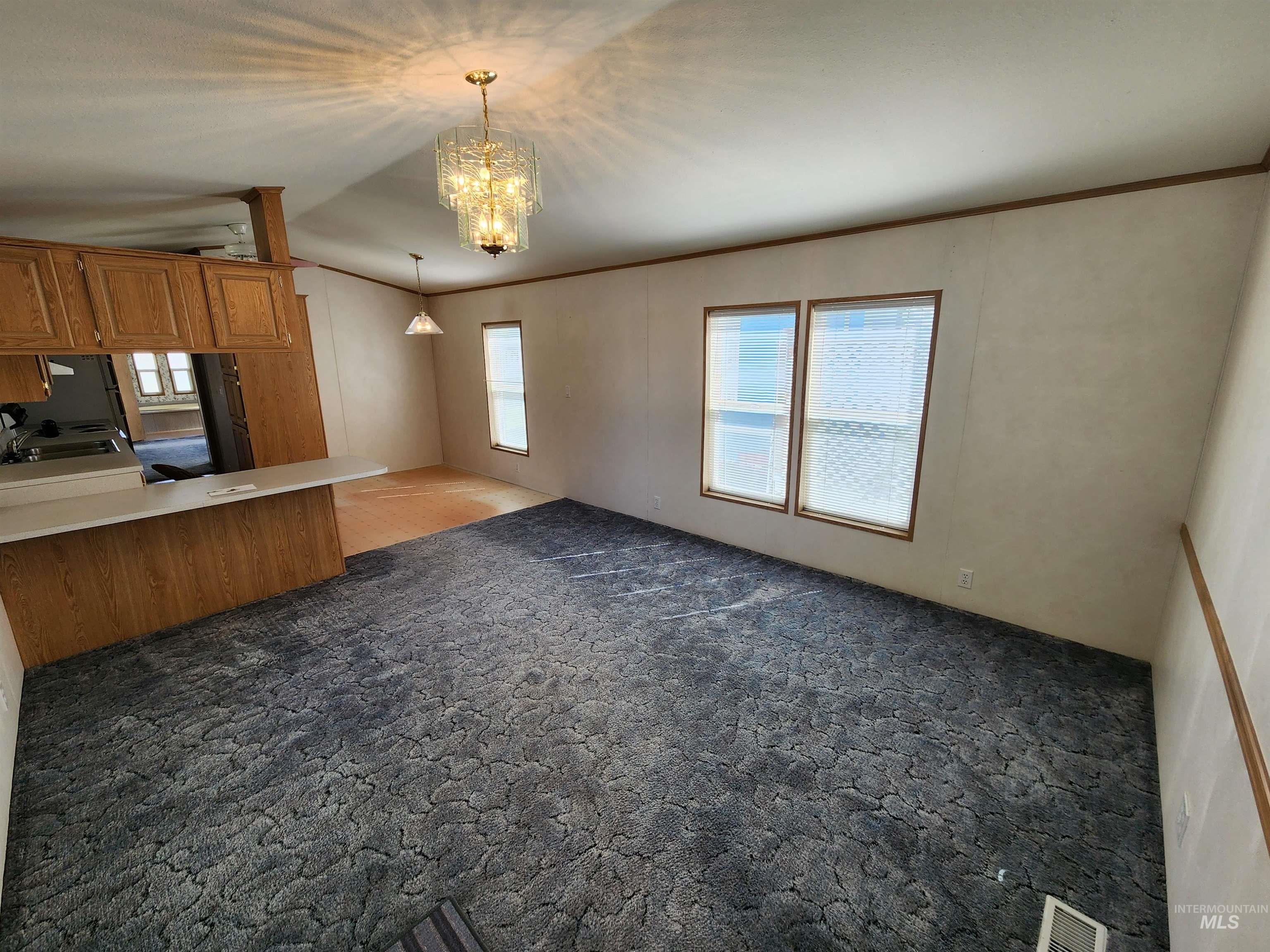 616 N Kings Rd Trlr 1, Nampa, Idaho 83687, 2 Bedrooms, 2 Bathrooms, Residential For Sale, Price $89,900,MLS 98983951