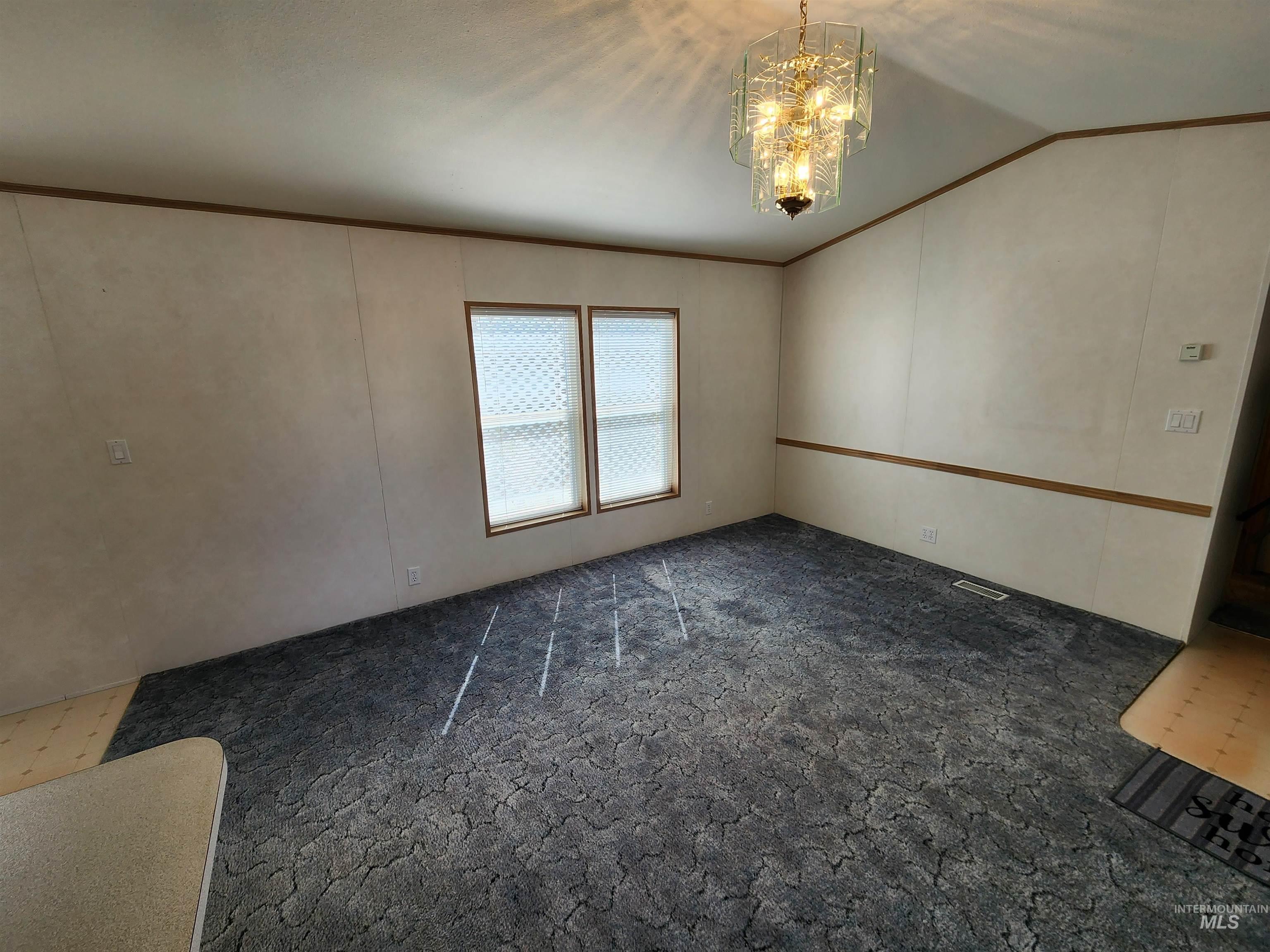 616 N Kings Rd Trlr 1, Nampa, Idaho 83687, 2 Bedrooms, 2 Bathrooms, Residential For Sale, Price $89,900,MLS 98983951