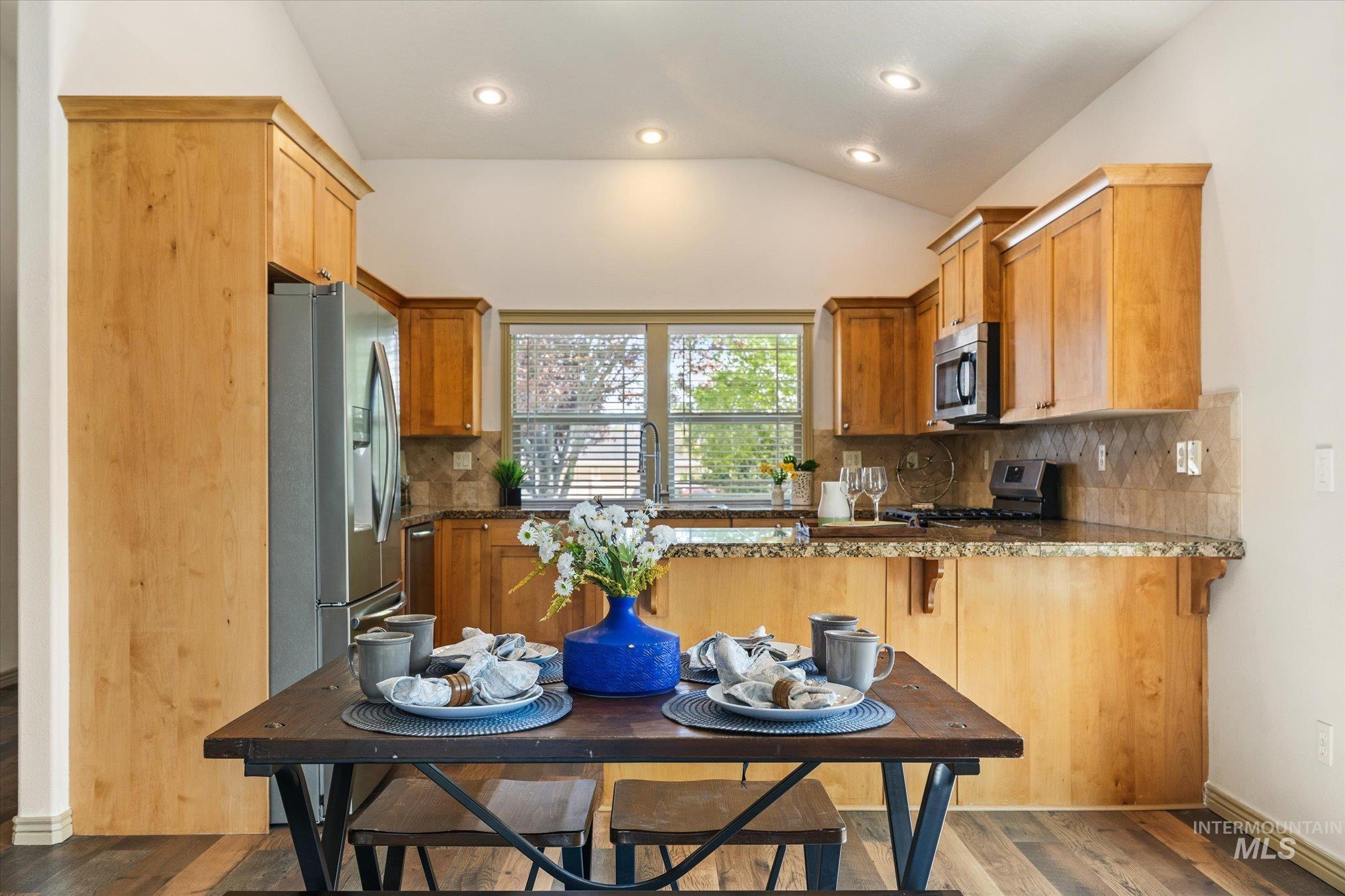 2521 W Miller Ct, Nampa, Idaho 83686-7532, 4 Bedrooms, 3 Bathrooms, Residential For Sale, Price $489,900, 98983952