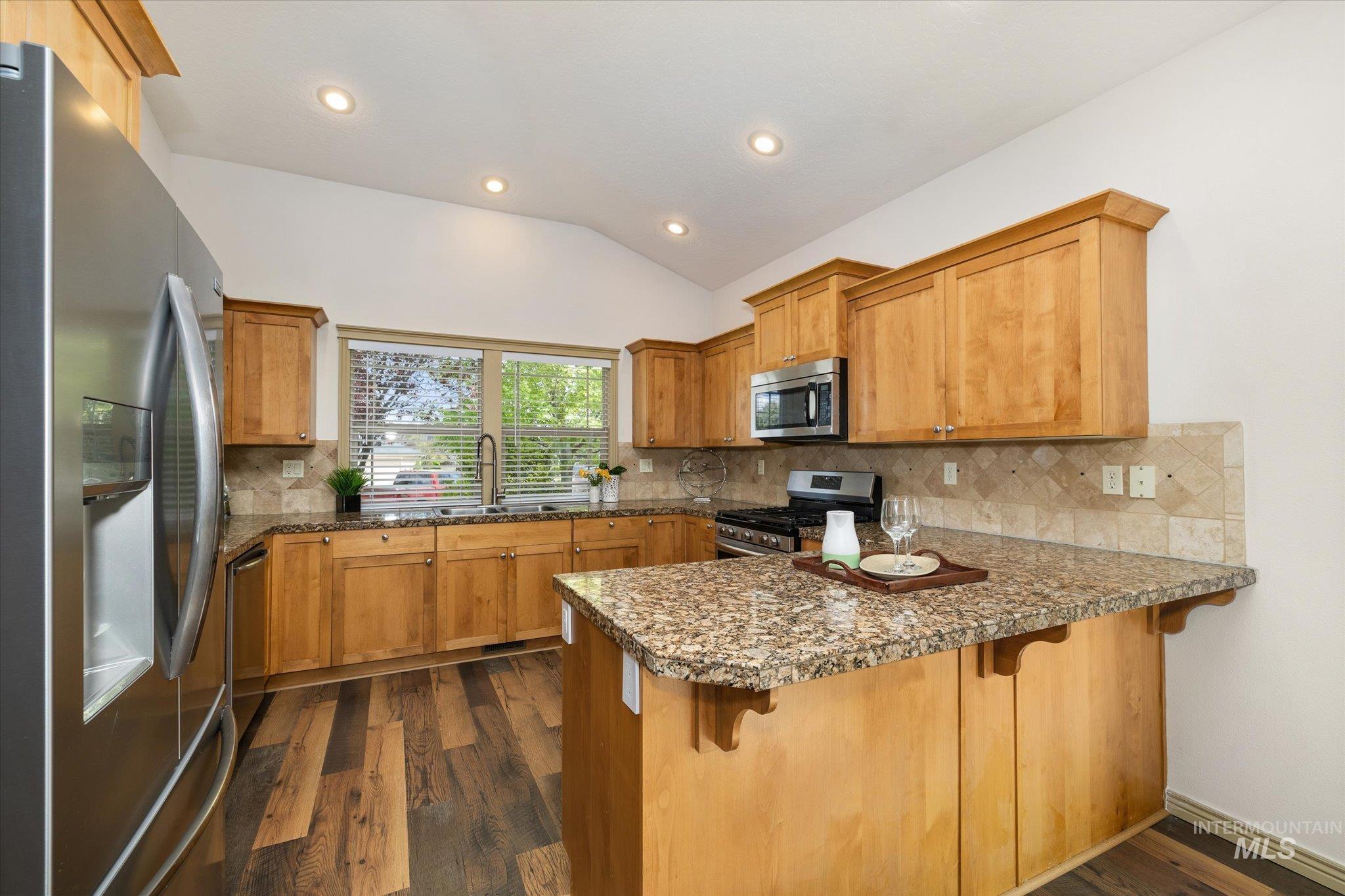 2521 W Miller Ct, Nampa, Idaho 83686-7532, 4 Bedrooms, 3 Bathrooms, Residential For Sale, Price $489,900, 98983952