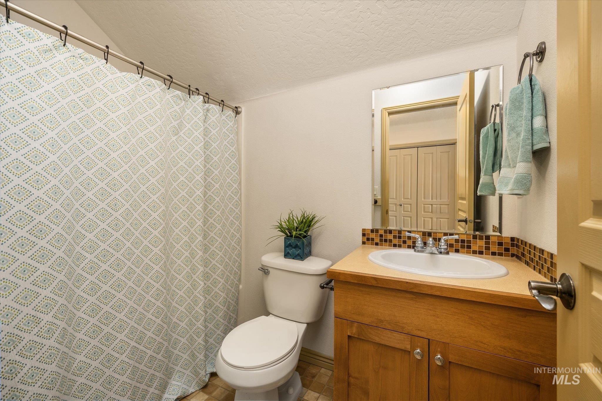 2521 W Miller Ct, Nampa, Idaho 83686-7532, 4 Bedrooms, 3 Bathrooms, Residential For Sale, Price $489,900, 98983952