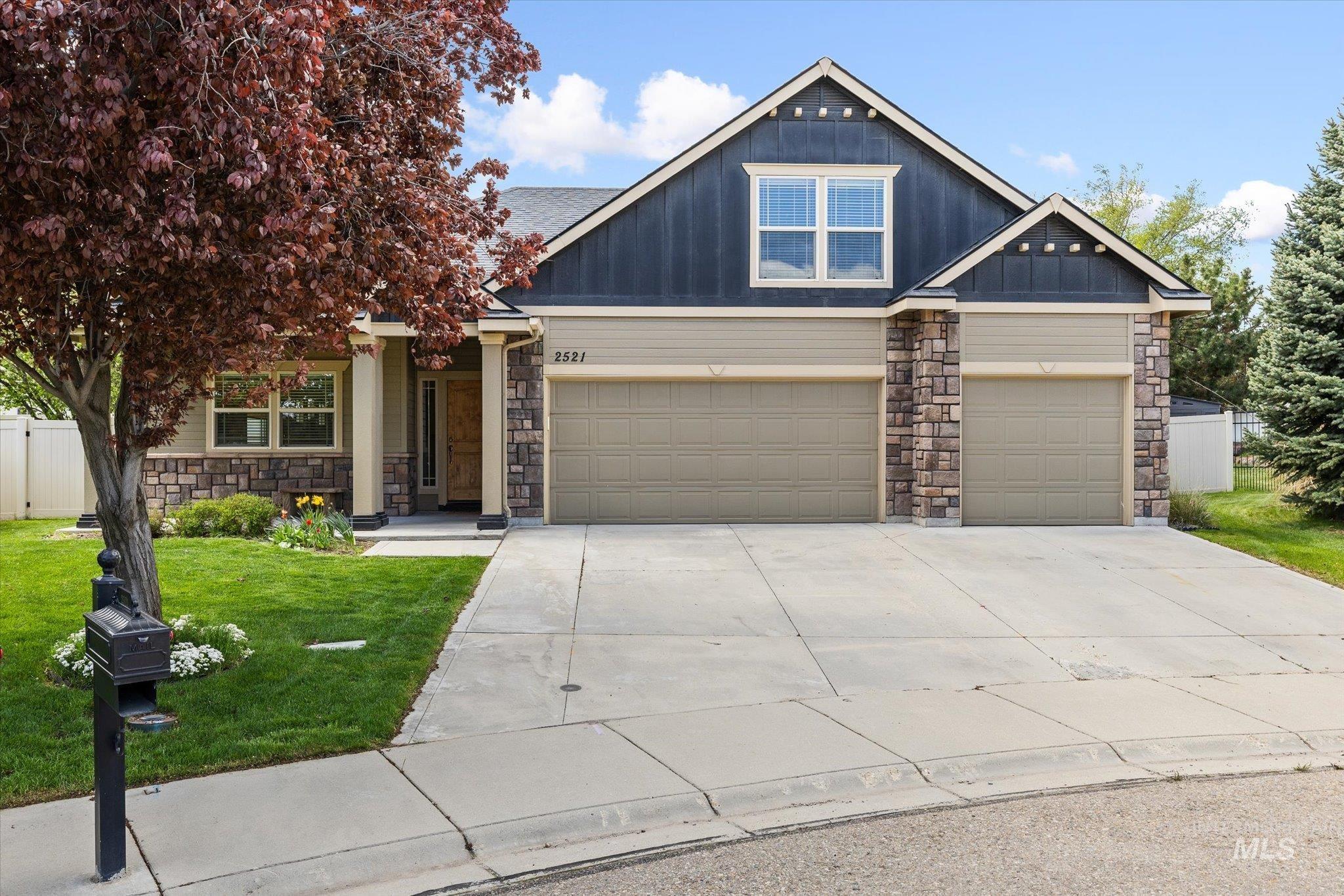 2521 W Miller Ct, Nampa, Idaho 83686-7532, 4 Bedrooms, 3 Bathrooms, Residential For Sale, Price $489,900, 98983952