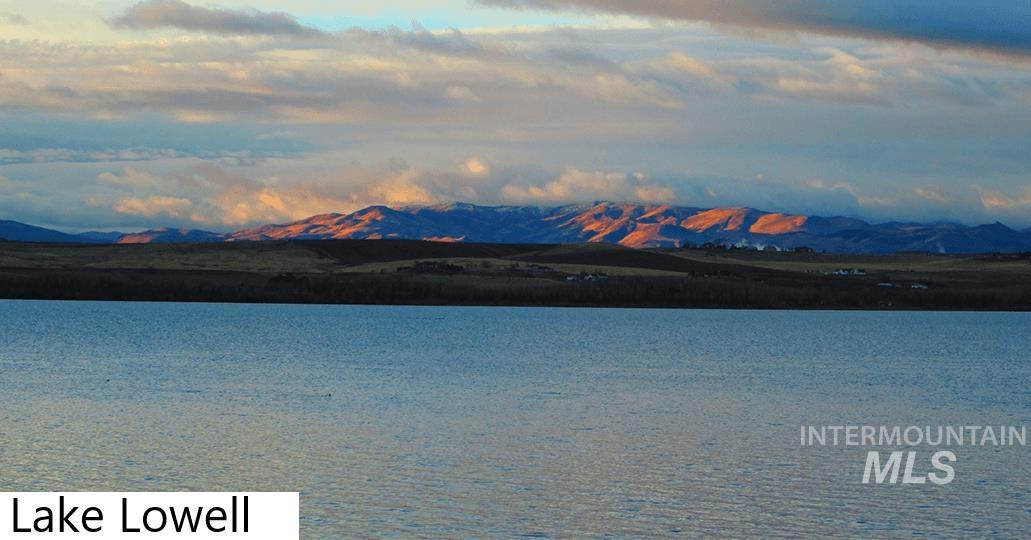 2521 W Miller Ct, Nampa, Idaho 83686-7532, 4 Bedrooms, 3 Bathrooms, Residential For Sale, Price $489,900, 98983952