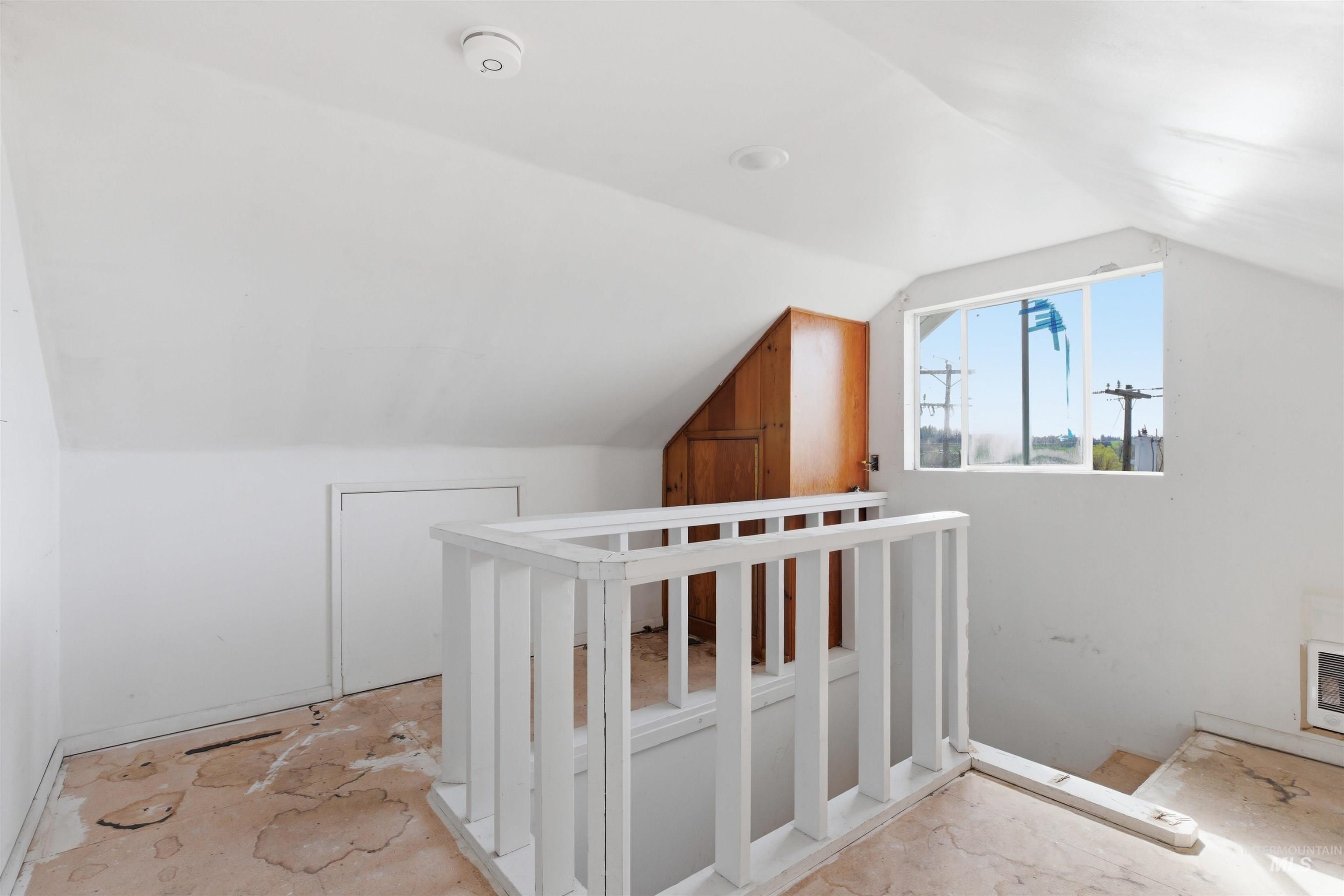 810 Pine St, Potlatch, Idaho 83855, 3 Bedrooms, 1.5 Bathrooms, Residential For Sale, Price $300,000, 98983956