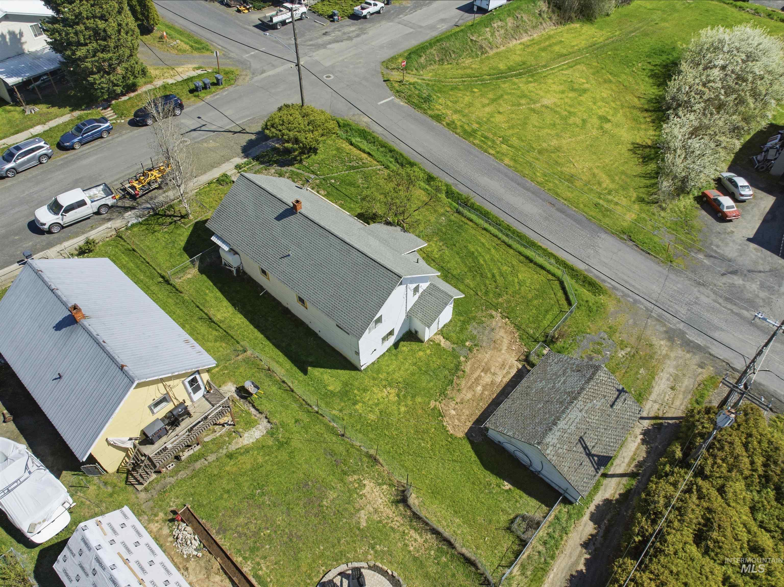 810 Pine St, Potlatch, Idaho 83855, 3 Bedrooms, 1.5 Bathrooms, Residential For Sale, Price $300,000, 98983956