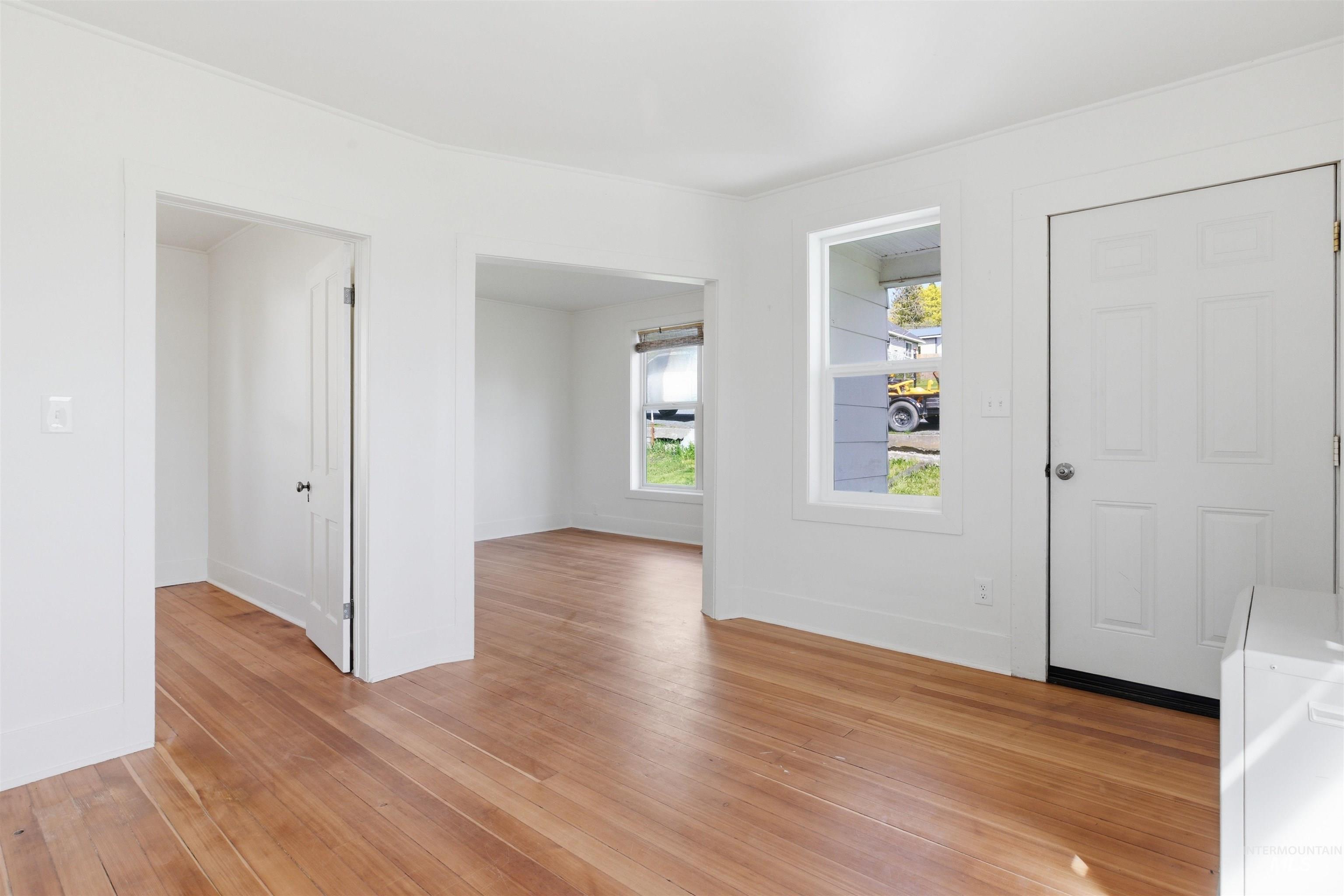 810 Pine St, Potlatch, Idaho 83855, 3 Bedrooms, 1.5 Bathrooms, Residential For Sale, Price $300,000, 98983956