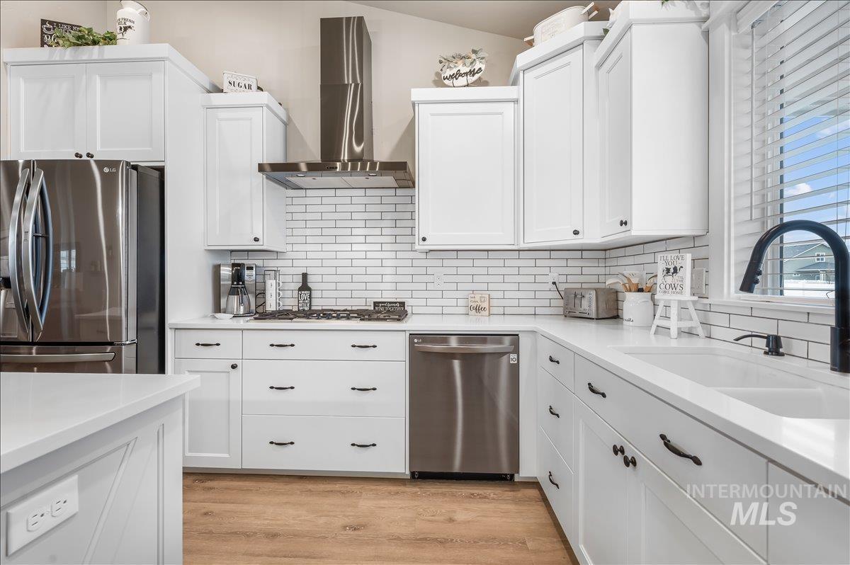 4376 Wagon, Nampa, Idaho 83687, 4 Bedrooms, 3 Bathrooms, Residential For Sale, Price $580,000,MLS 98983958