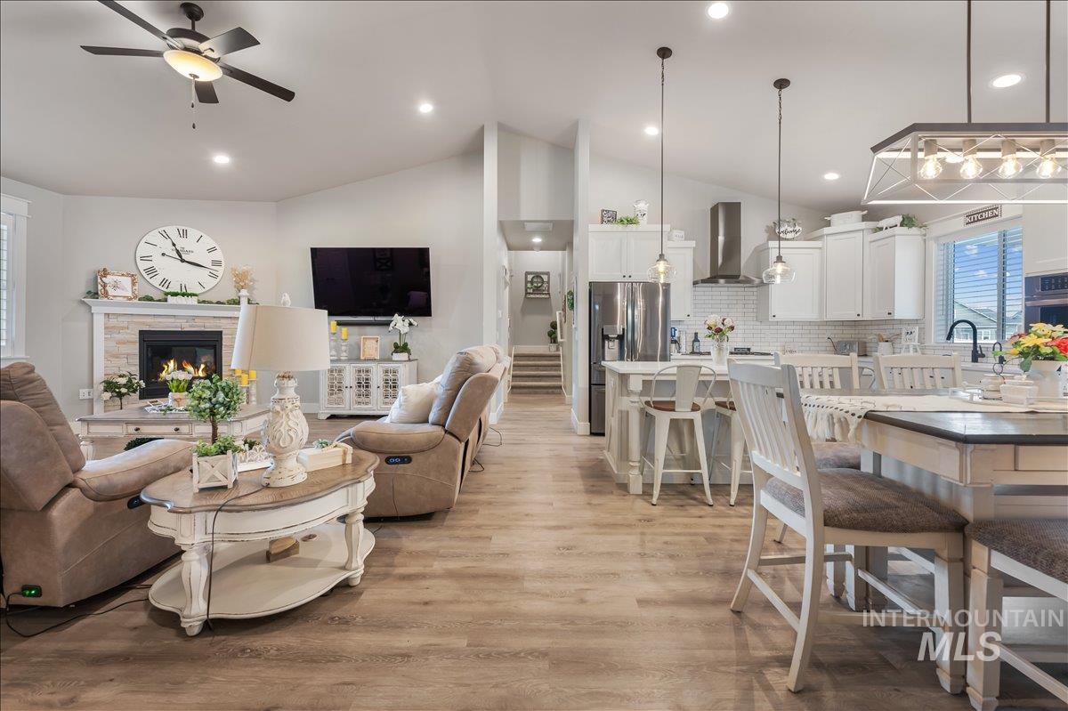 4376 Wagon, Nampa, Idaho 83687, 4 Bedrooms, 3 Bathrooms, Residential For Sale, Price $580,000,MLS 98983958